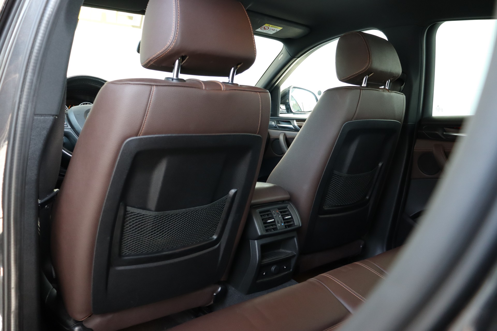 BMW X4 XDRIVE 35i XLINE STEPTRONIC ** FAHRASSISTENZ-PAKET ** 360 GRAD PARK-PAKET ** SITZHEIZUNG VO/HI ** CH-FAHRZEUG AB MFK **-image-19