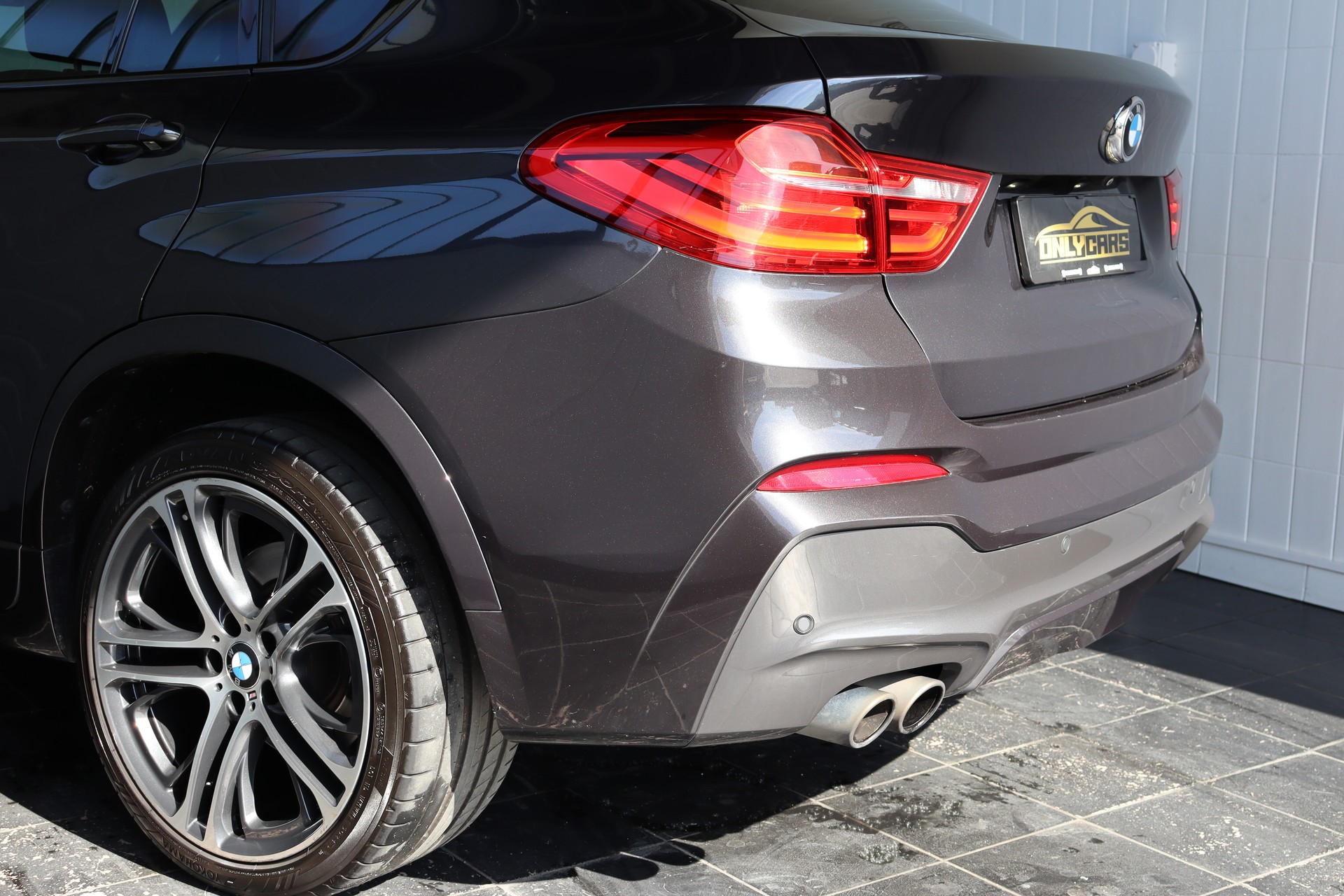 BMW X4 XDRIVE 35i XLINE STEPTRONIC ** FAHRASSISTENZ-PAKET ** 360 GRAD PARK-PAKET ** SITZHEIZUNG VO/HI ** CH-FAHRZEUG AB MFK **-image-8