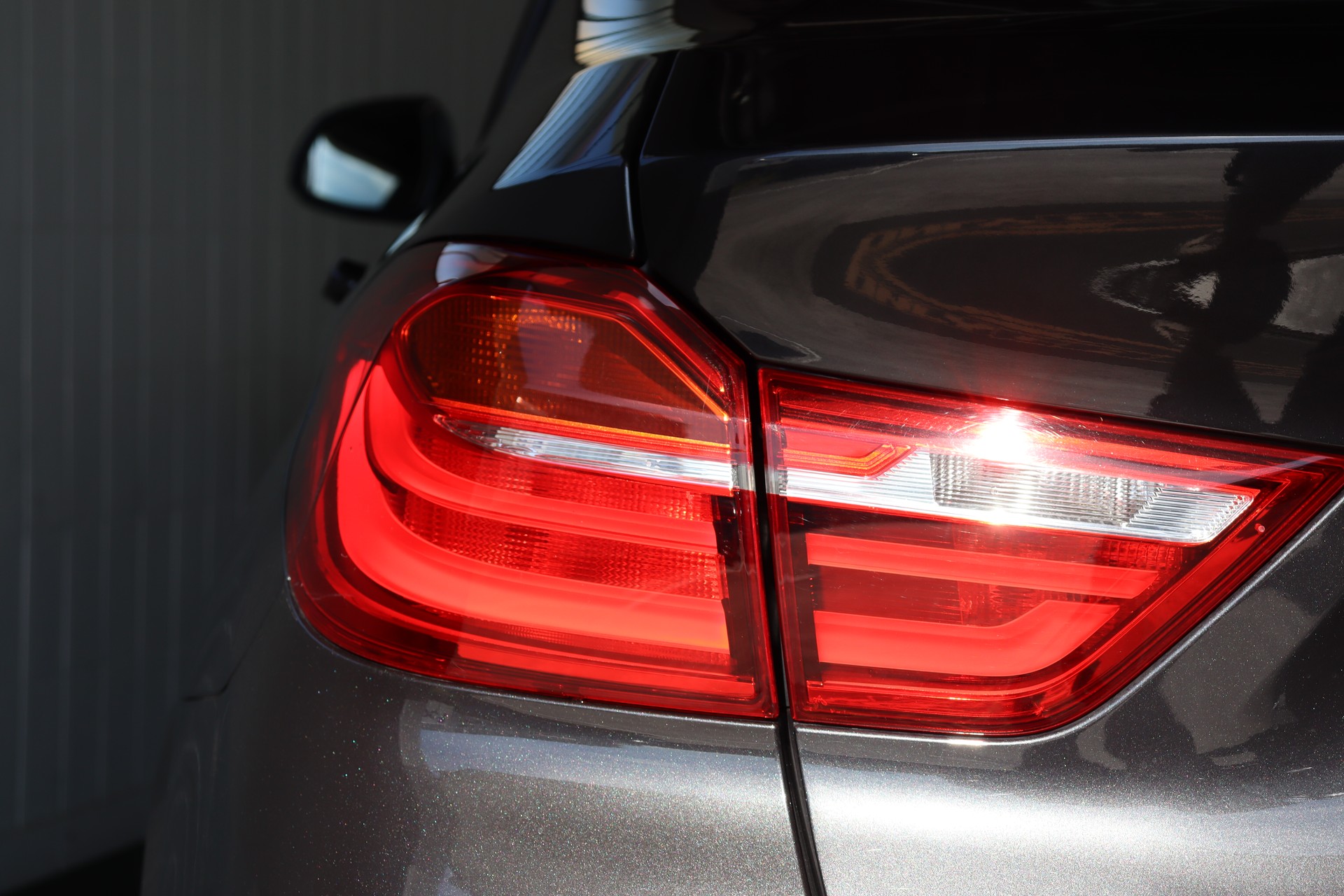 BMW X4 XDRIVE 35i XLINE STEPTRONIC ** FAHRASSISTENZ-PAKET ** 360 GRAD PARK-PAKET ** SITZHEIZUNG VO/HI ** CH-FAHRZEUG AB MFK **-image-9
