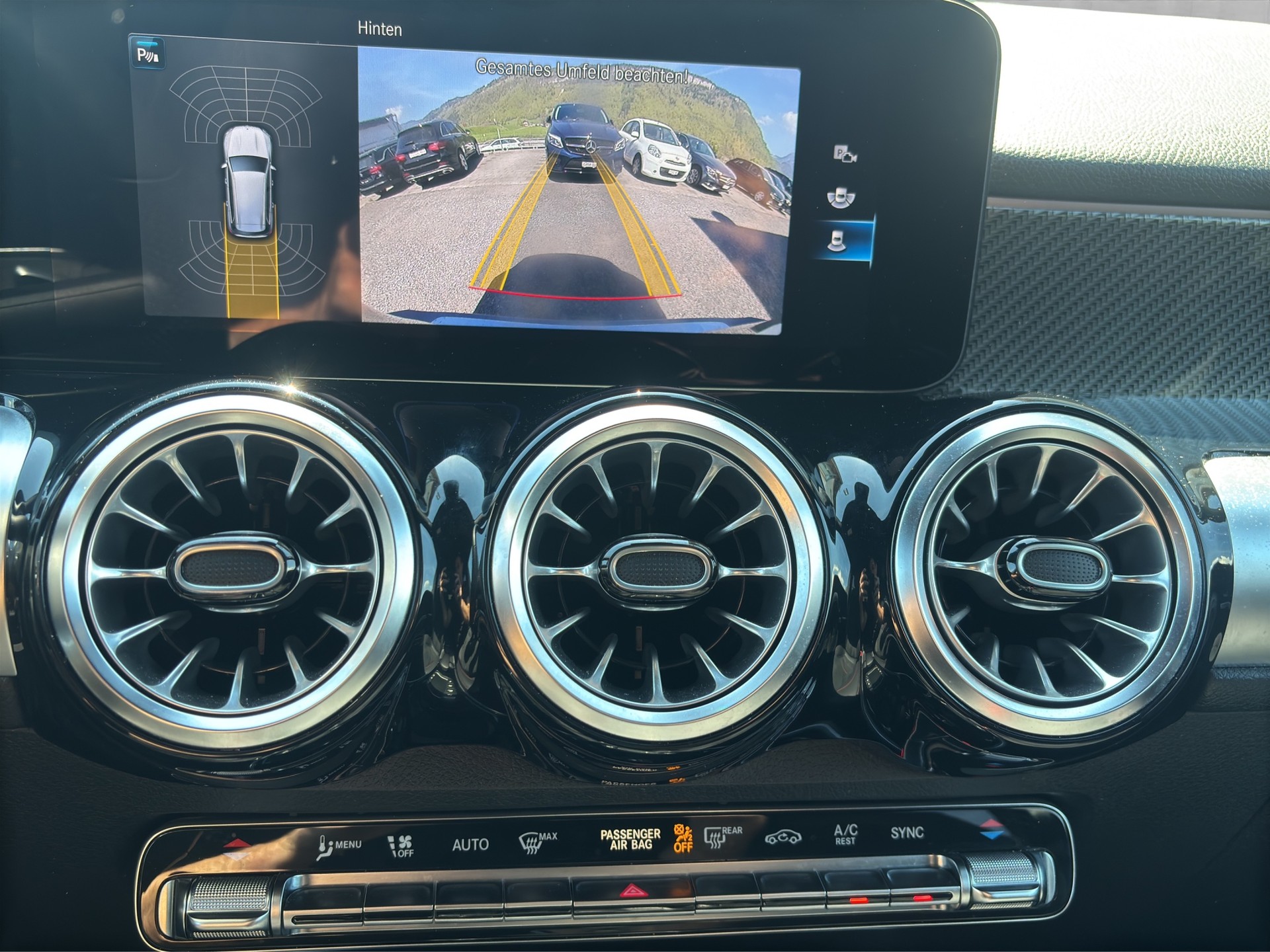 MERCEDES-BENZ GLB 220d 4M AMG Line-image-15