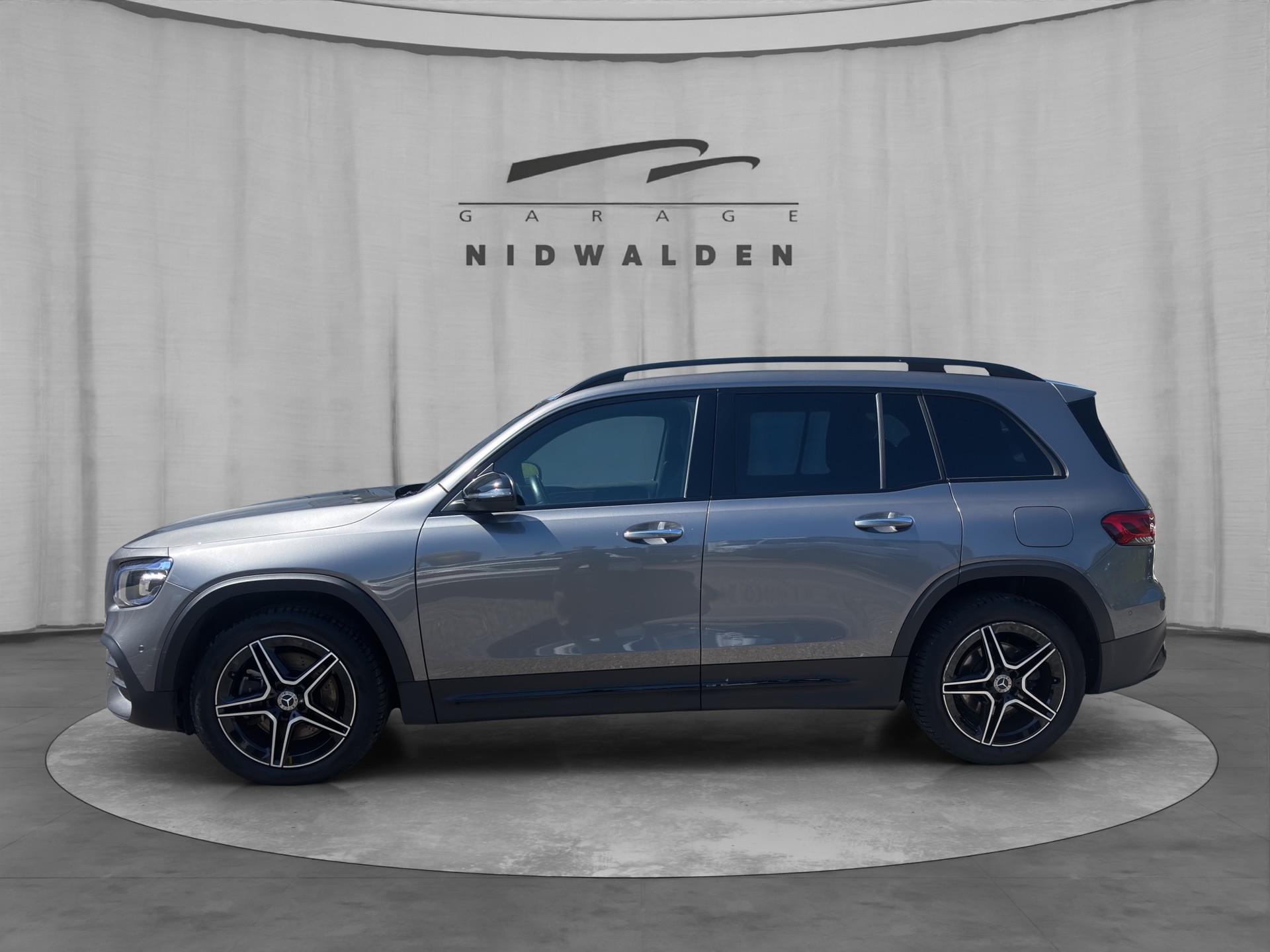 MERCEDES-BENZ GLB 220d 4M AMG Line-image-2
