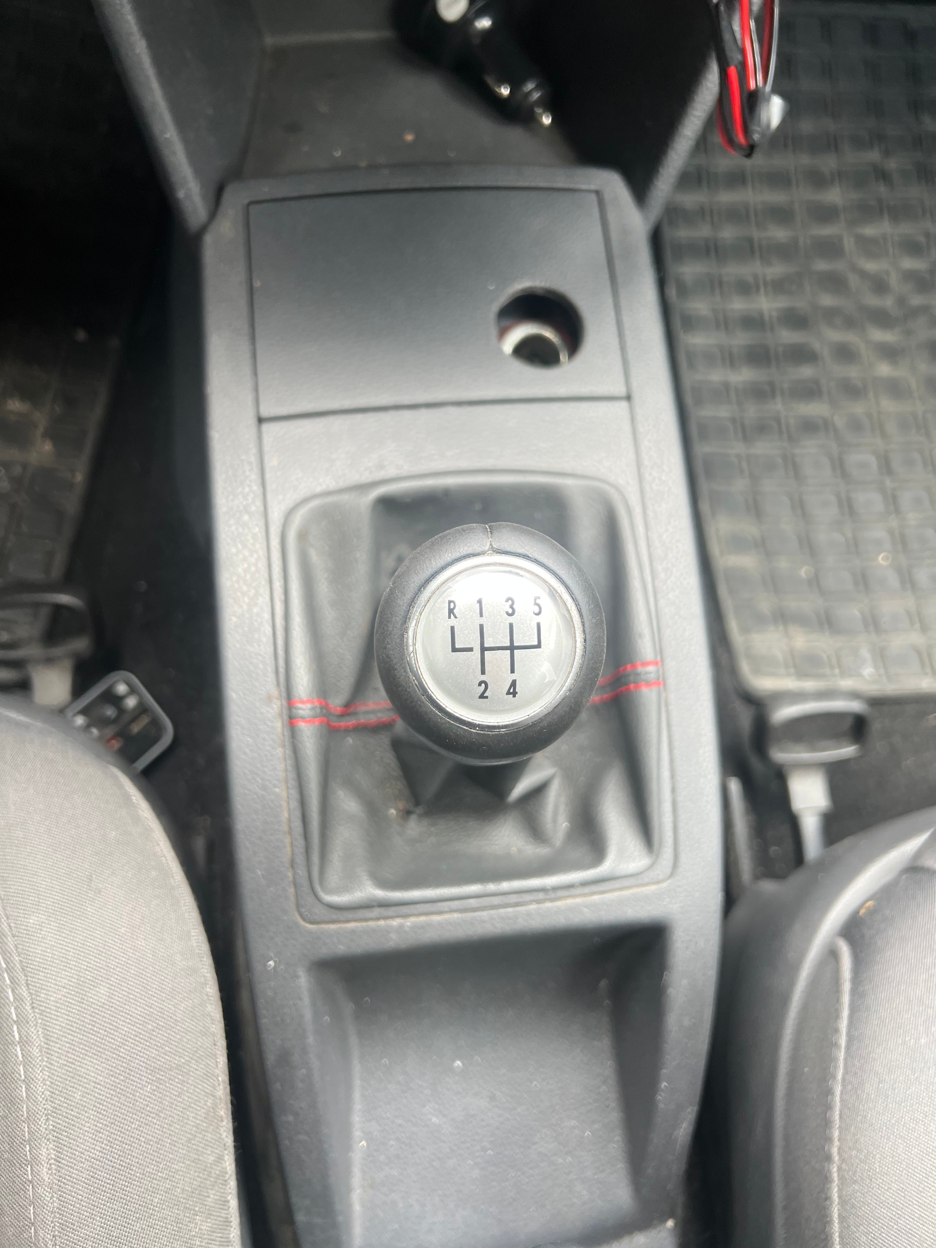 VW Polo 1.8 20V Turbo GTI-image-12