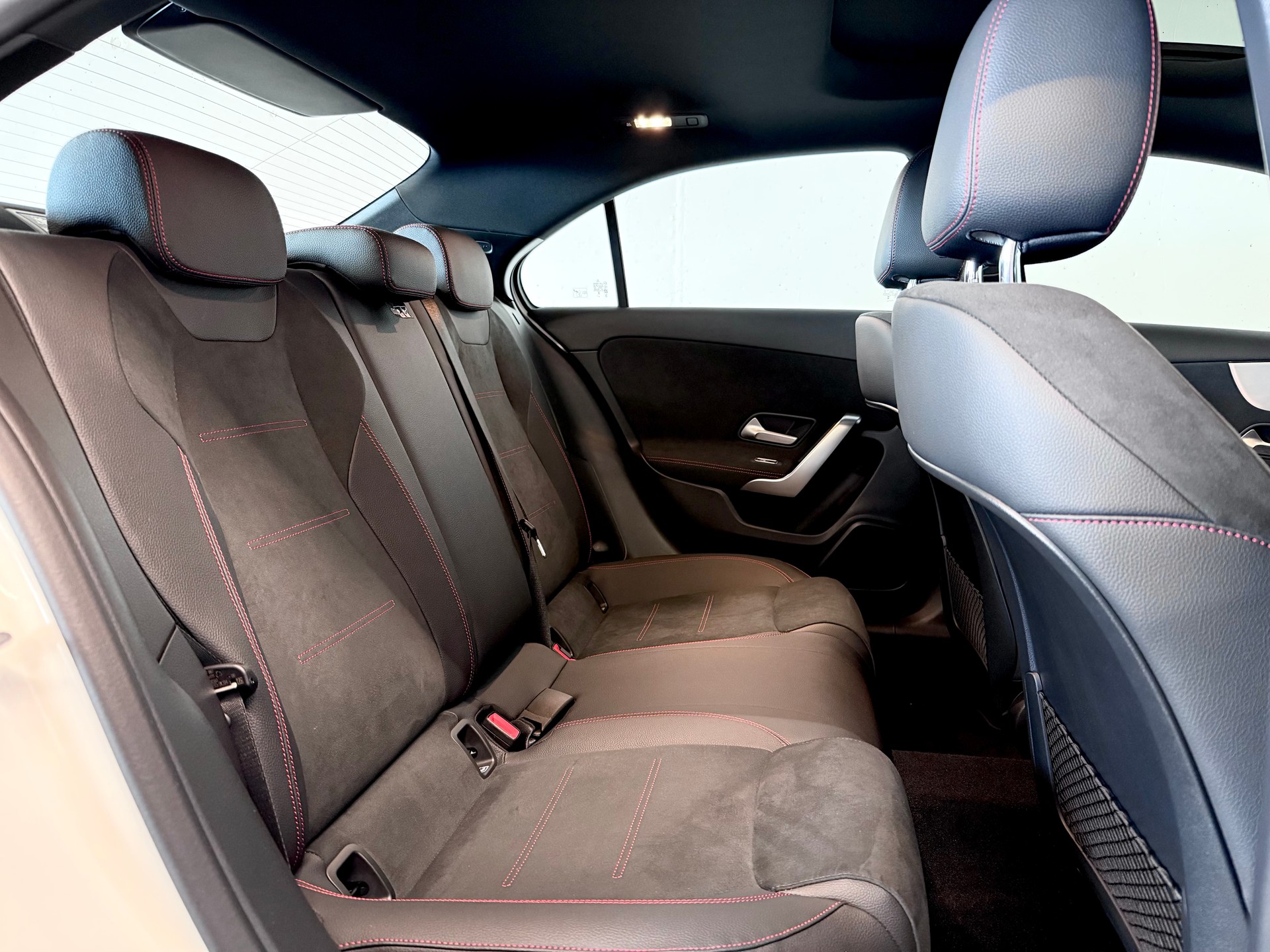 MERCEDES-BENZ A 200 AMG LINE | AUTOMAT | PANORAMADACH |-image-13
