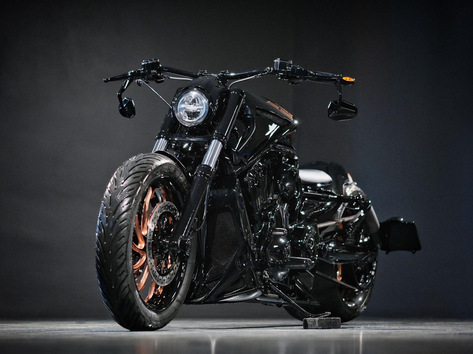 HARLEY-DAVIDSON VRSCA V-Rod A-showroom-element-3