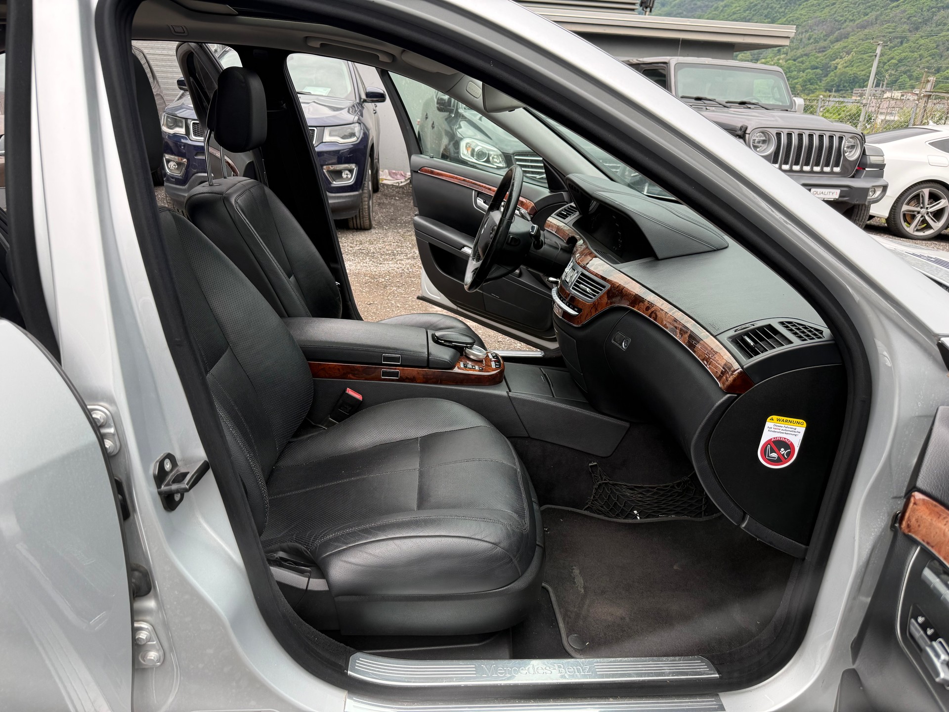 MERCEDES-BENZ S 350 L 4Matic 7G-Tronic-image-6