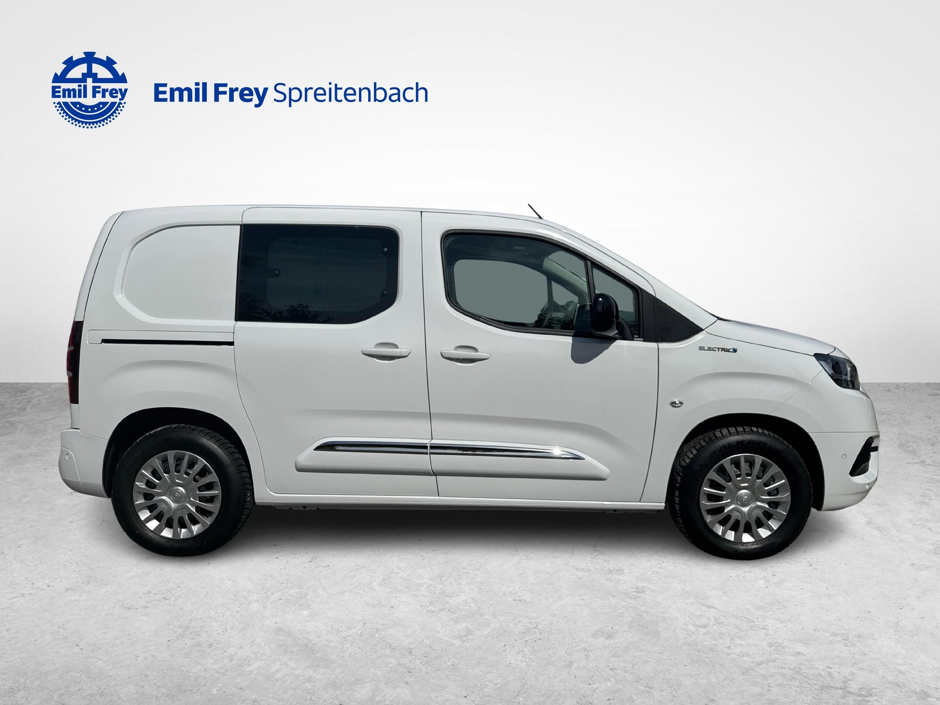 TOYOTA PROACE CITY Van L1 50KWh Comfort-image-6