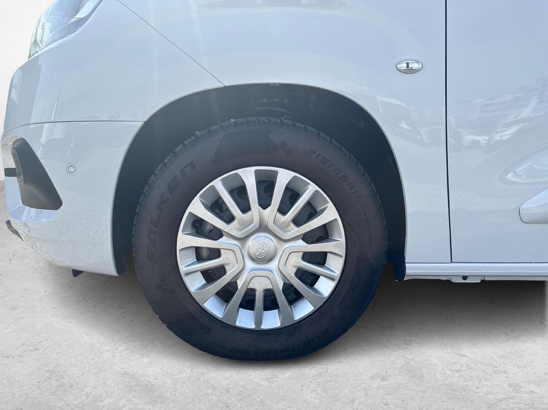 TOYOTA PROACE CITY Van L1 50KWh Comfort-image-19