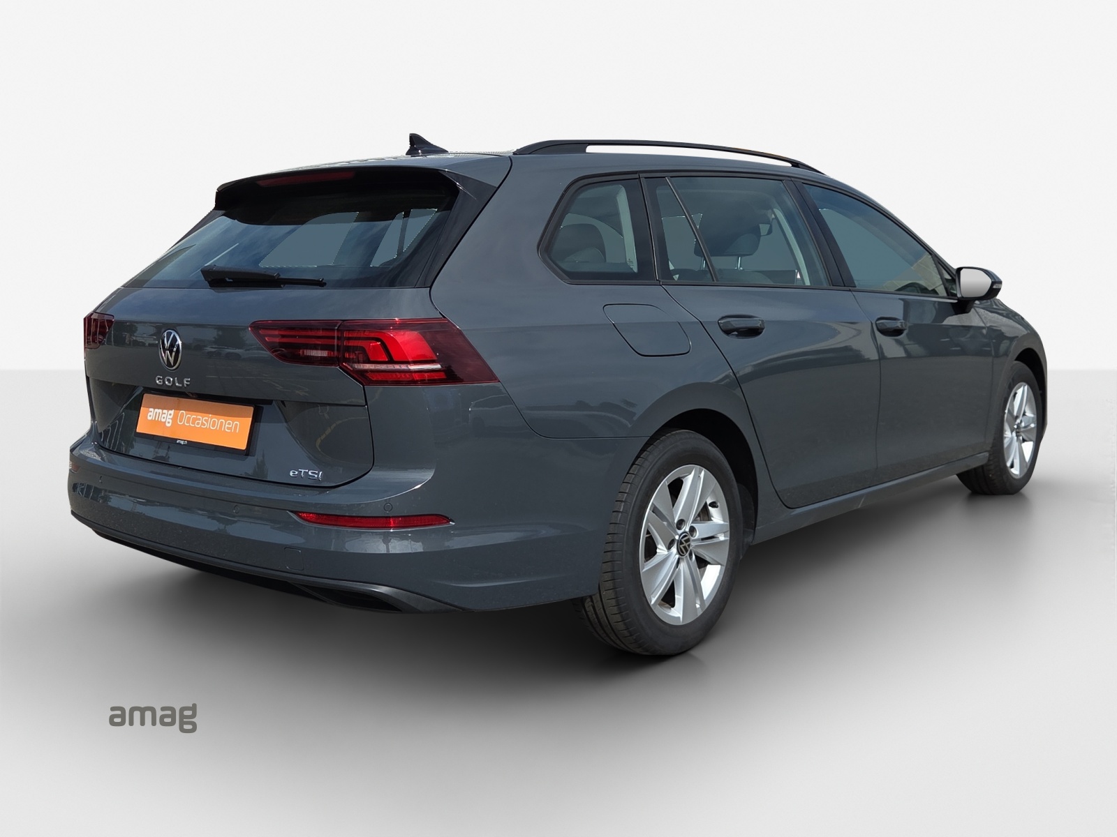 VW Golf Variant 1.5 eTSI mHEV Style DSG-image-4