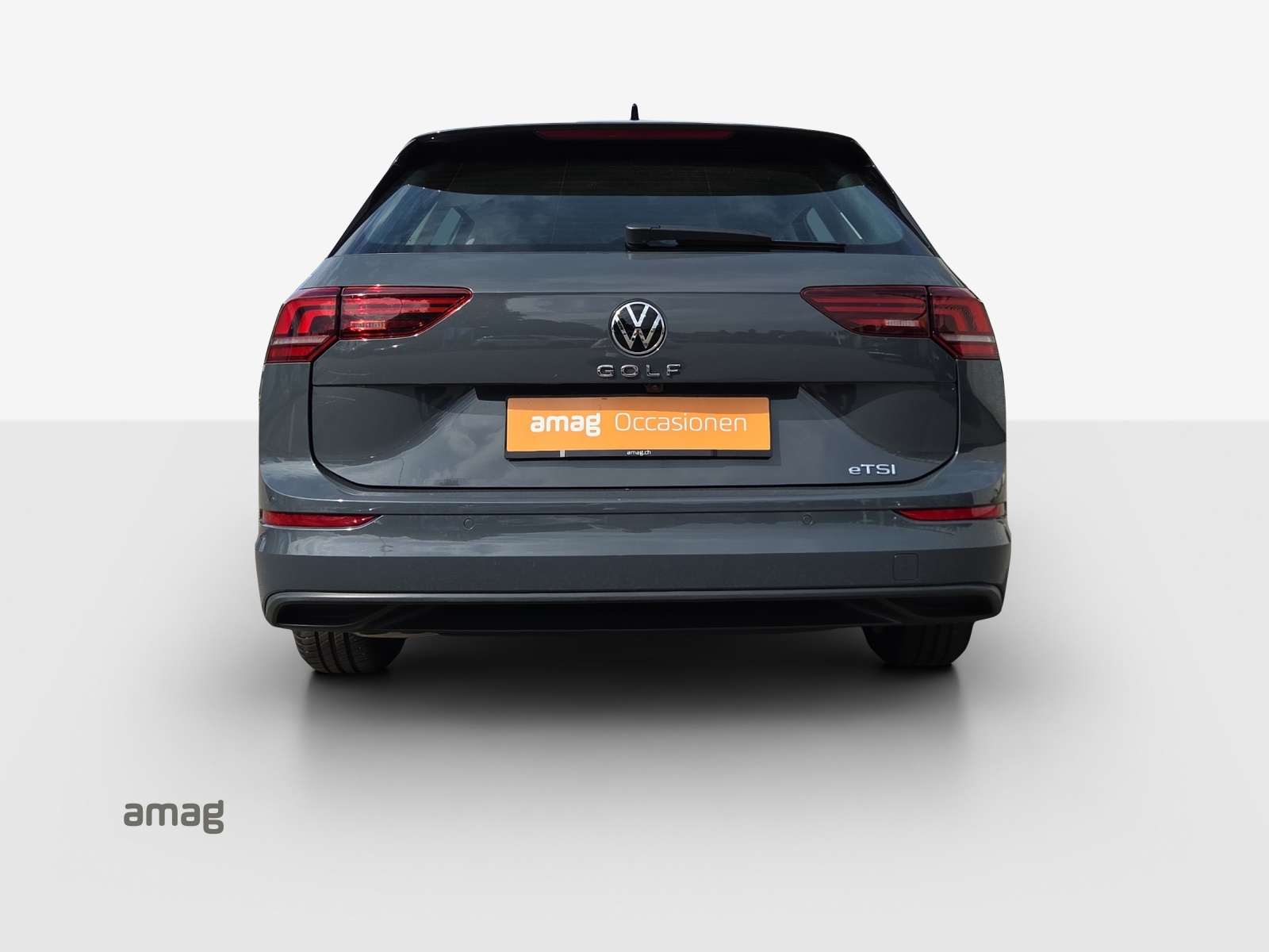 VW Golf Variant 1.5 eTSI mHEV Style DSG-image-3