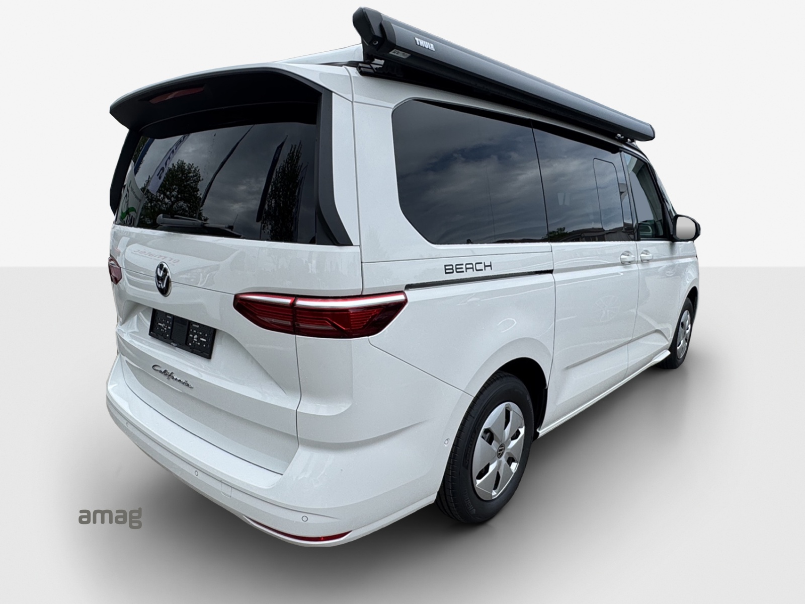 VW California 2.0 TDI Beach Tour Liberty-image-4