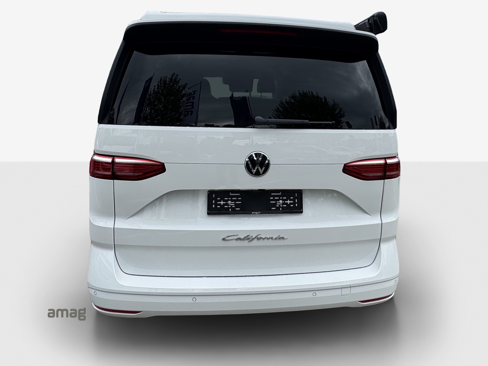 VW California 2.0 TDI Beach Tour Liberty-showroom-element-3