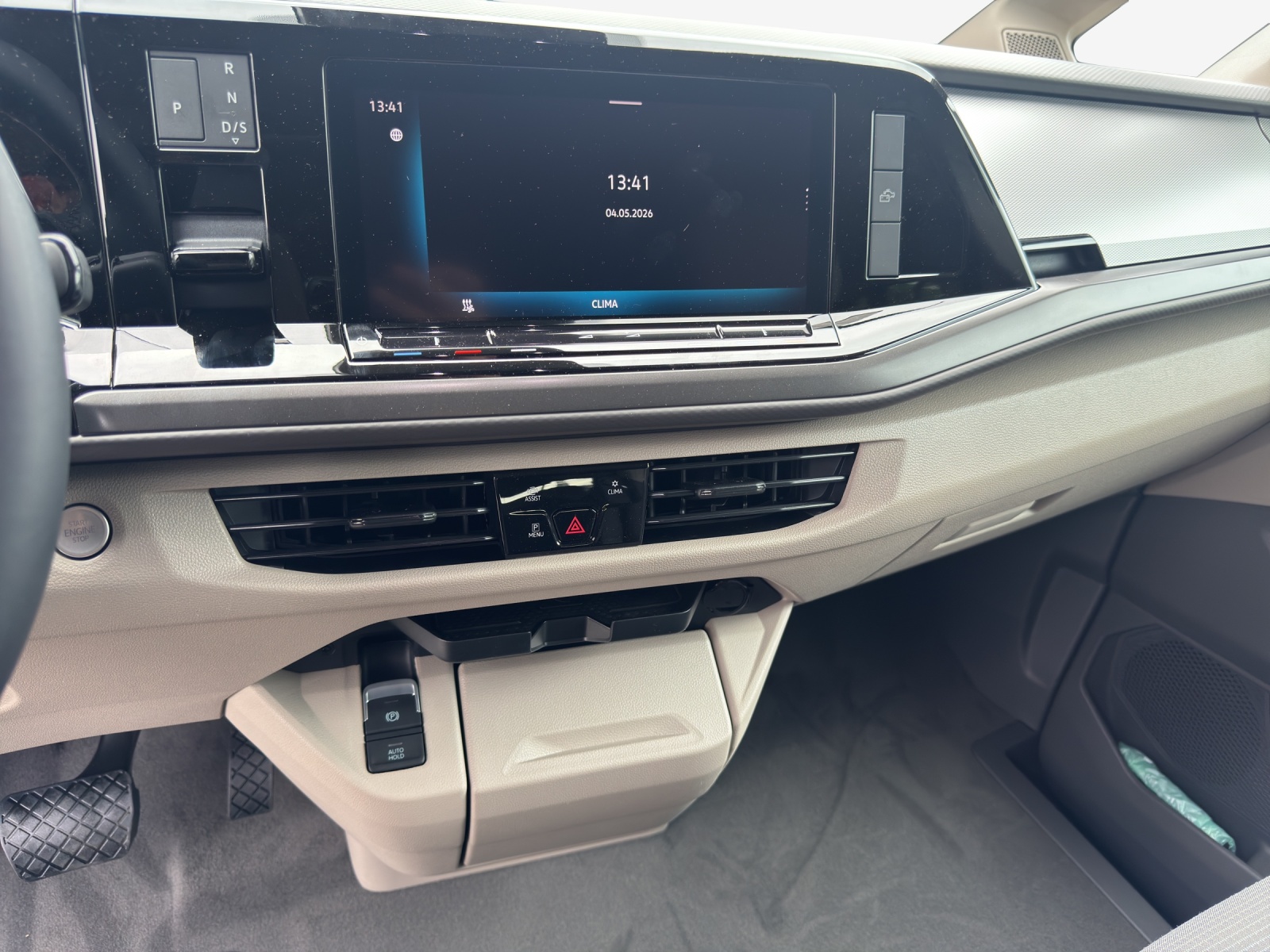 VW California 2.0 TDI Beach Tour Liberty-image-10