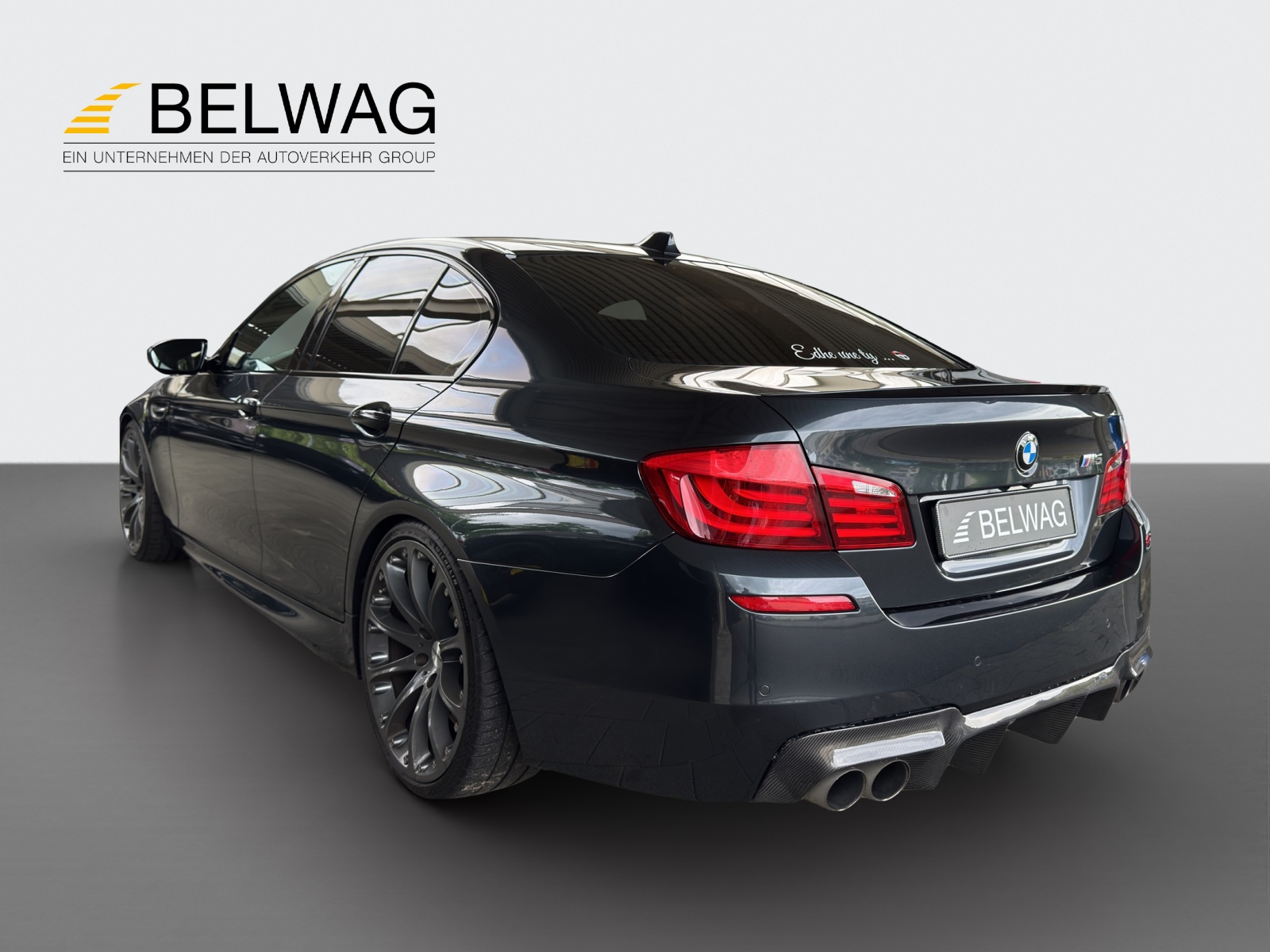 BMW M5-image-3