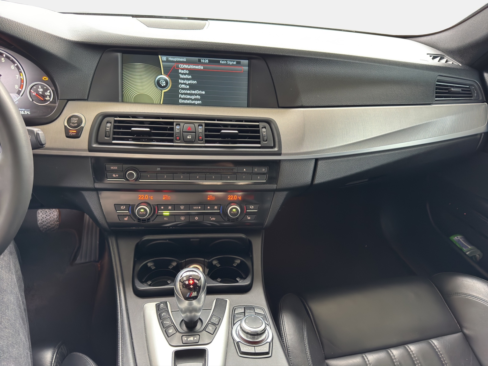 BMW M5-image-13