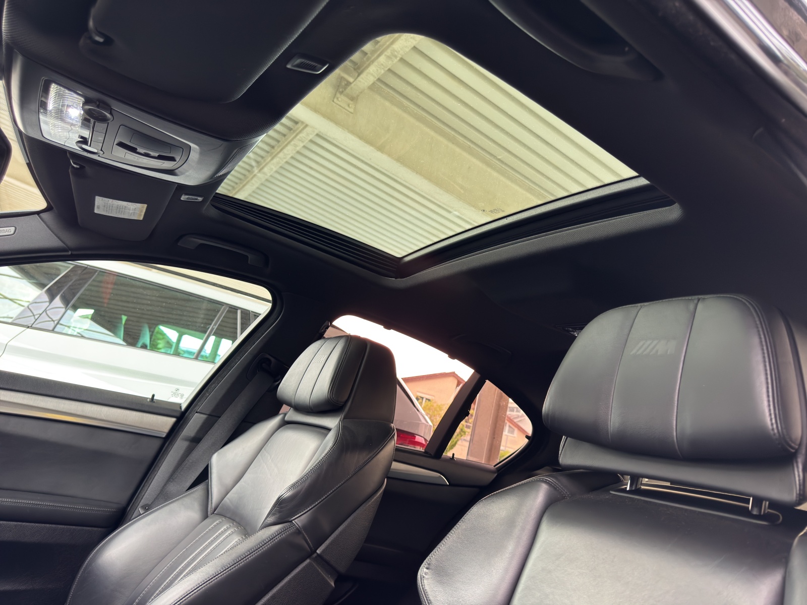 BMW M5-image-15