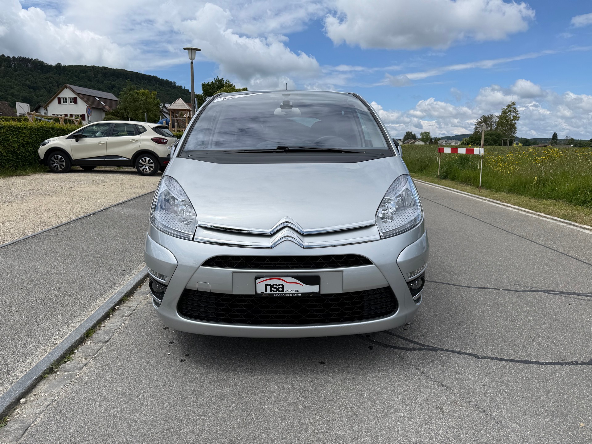 CITROEN C4 Picasso 1.6i 16V THP Exclusive EGS6-image-0