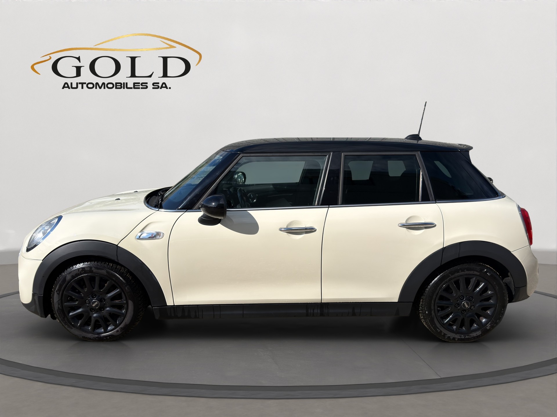 MINI Cooper S-image-7