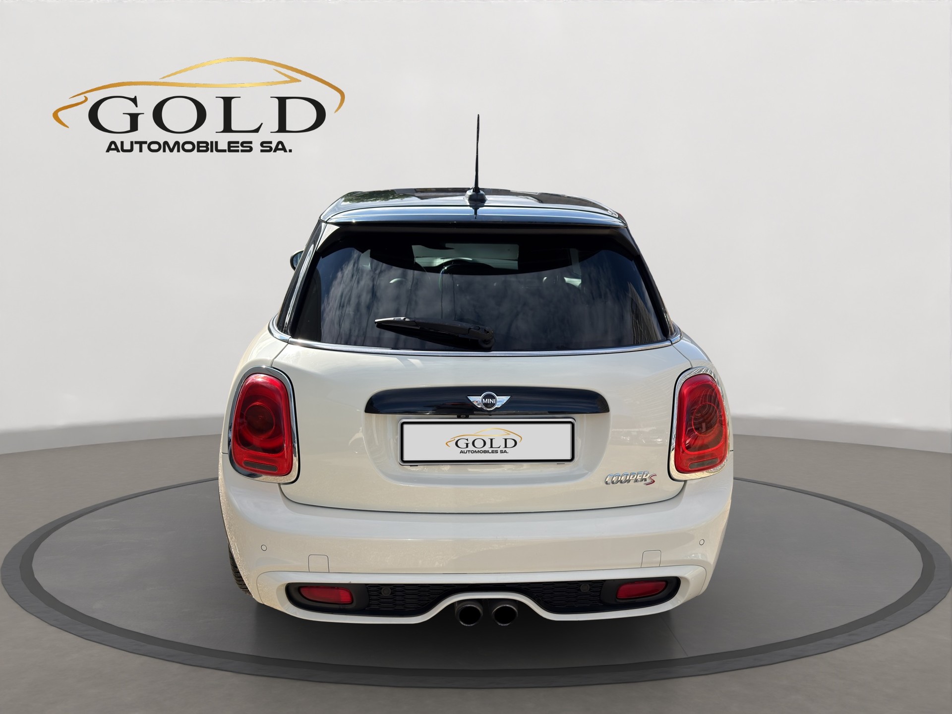 MINI Cooper S-image-10
