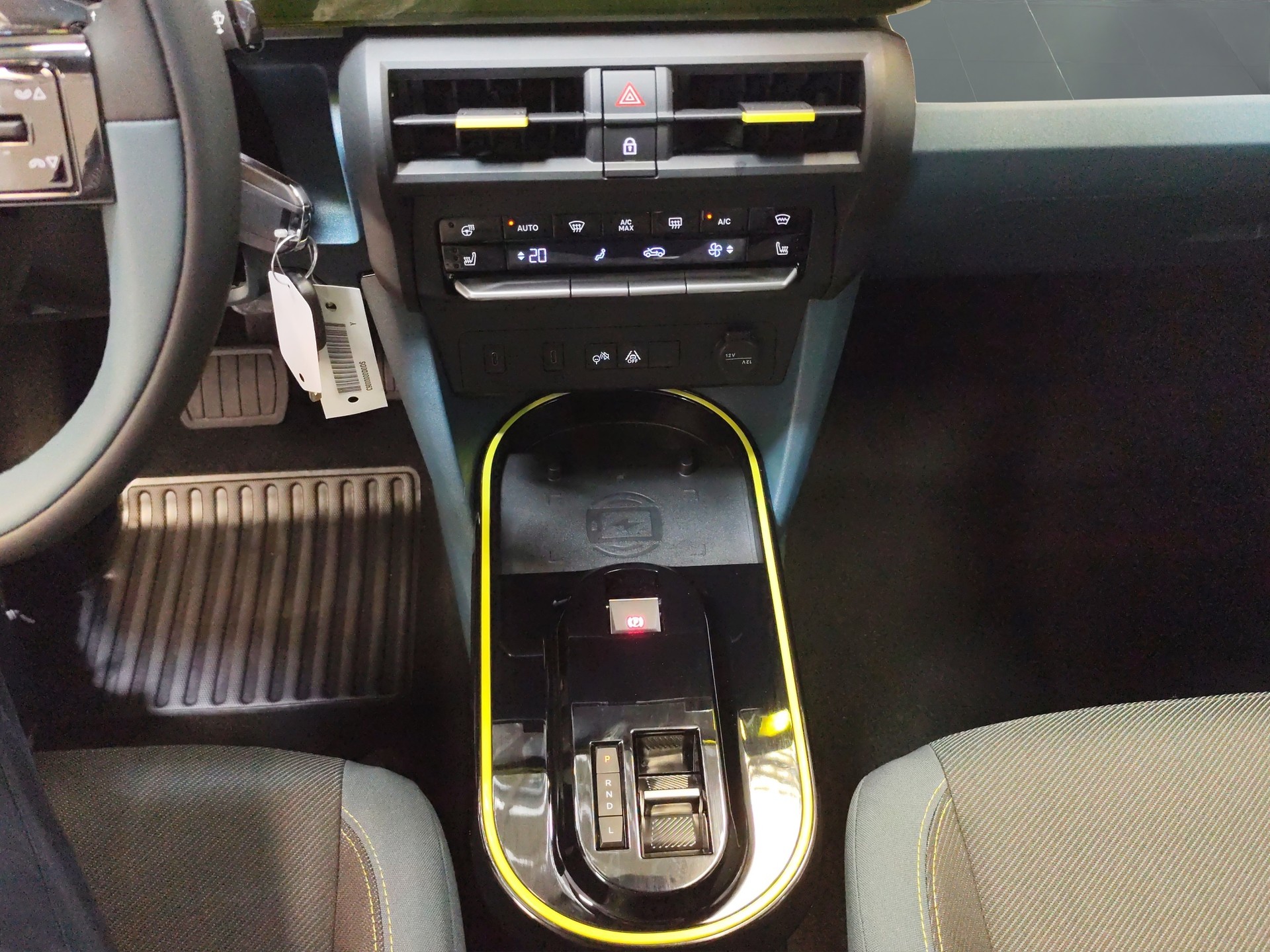 FIAT Grande Panda 1.2 Hybrid Icon-image-15