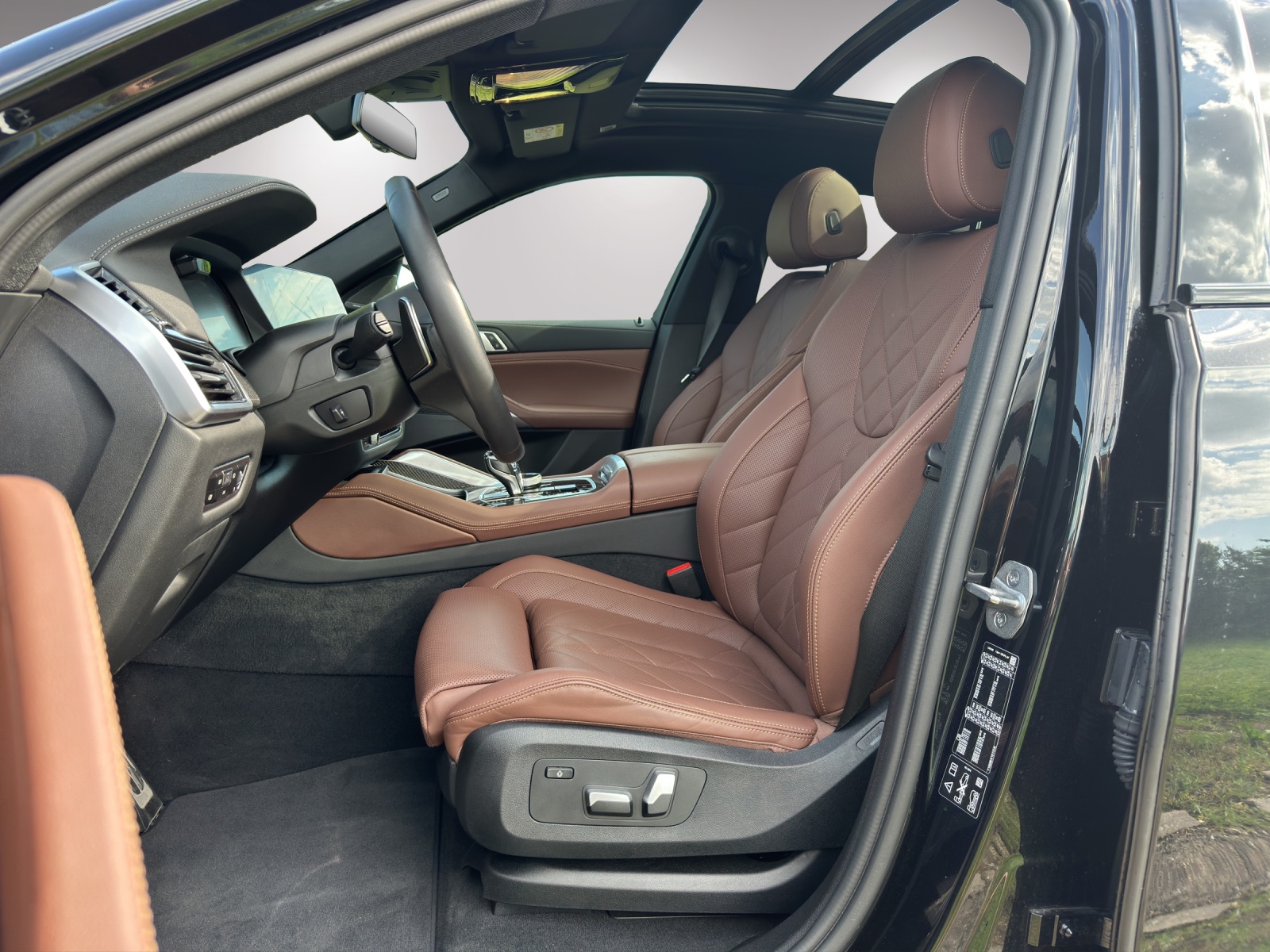 BMW X6 xDrive 48V 40d Steptronic M Sport-image-9