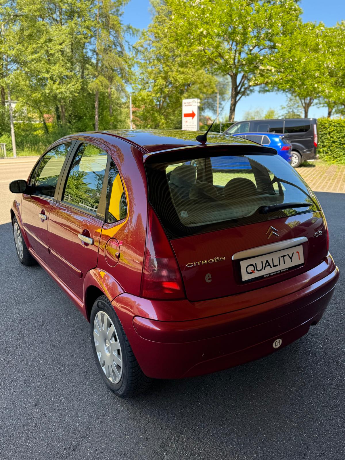 CITROEN C3 1.4i Exclusive-image-2