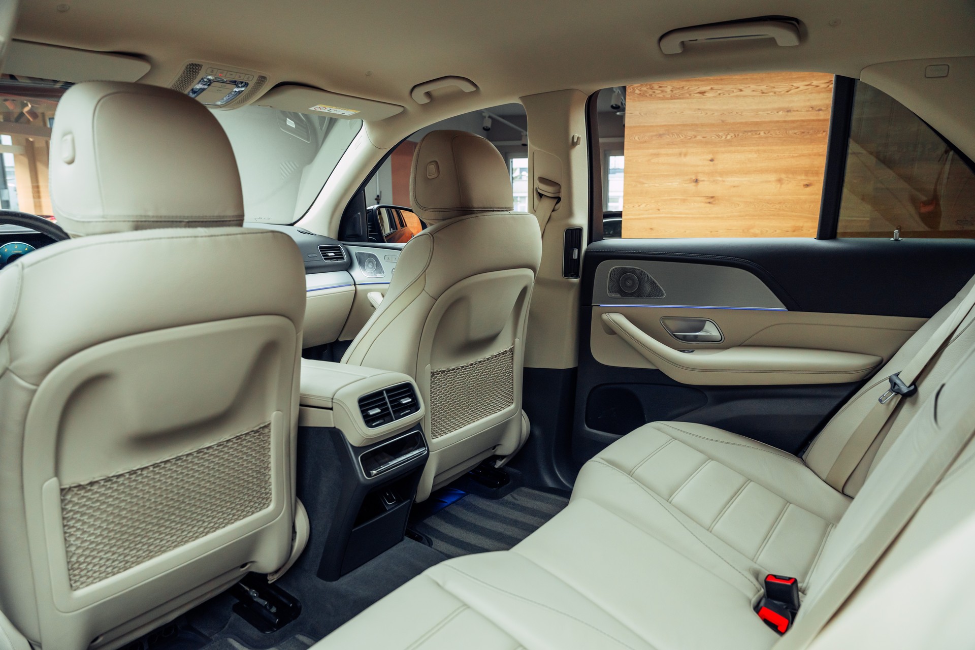 MERCEDES-BENZ GLE 350 de 4Matic AMG Line 9G-Tronic-image-8