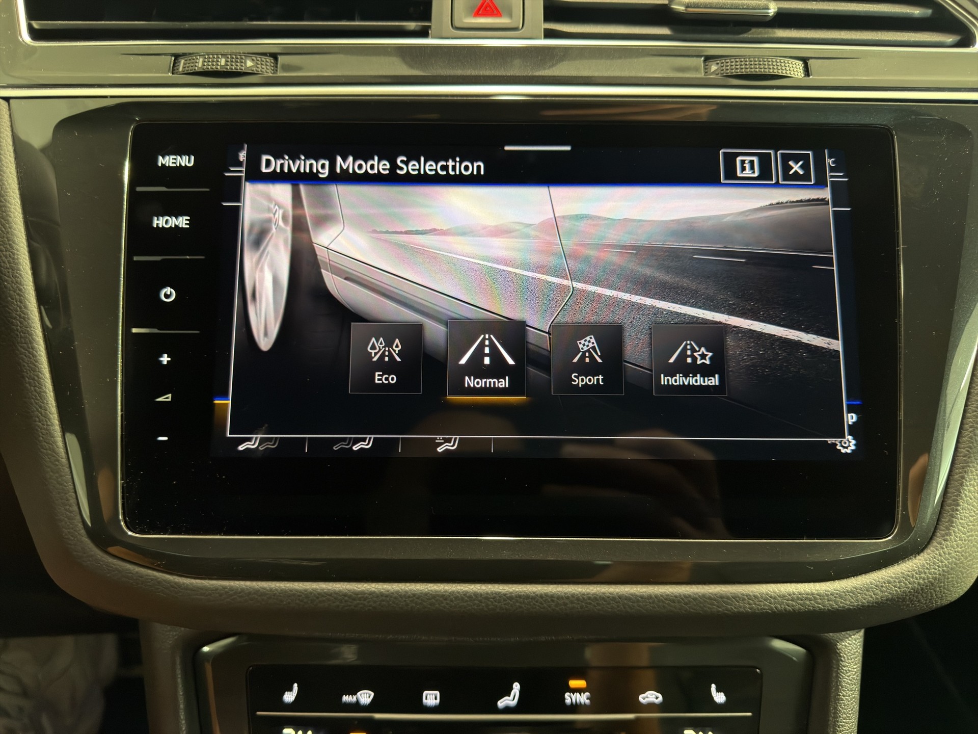 VW Tiguan 2.0TSI R-Line 4Motion DSG-image-26