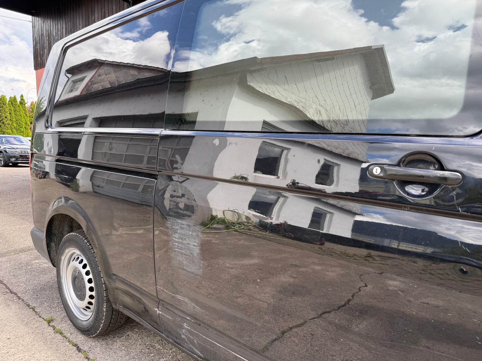 VW T5 Transporter 2.0 TDI DSG-image-14