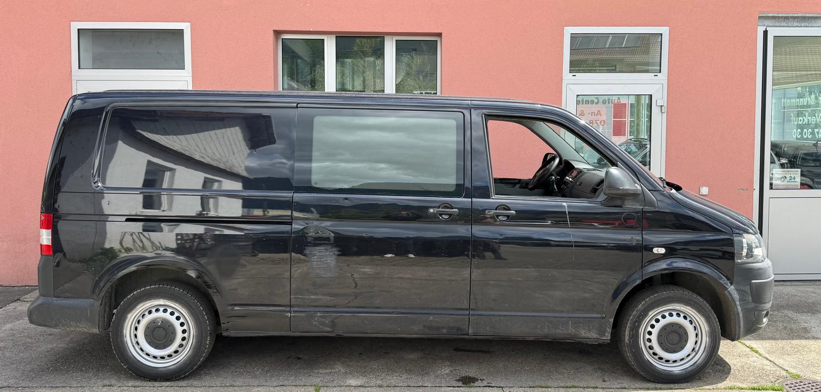 VW T5 Transporter 2.0 TDI DSG-image-2