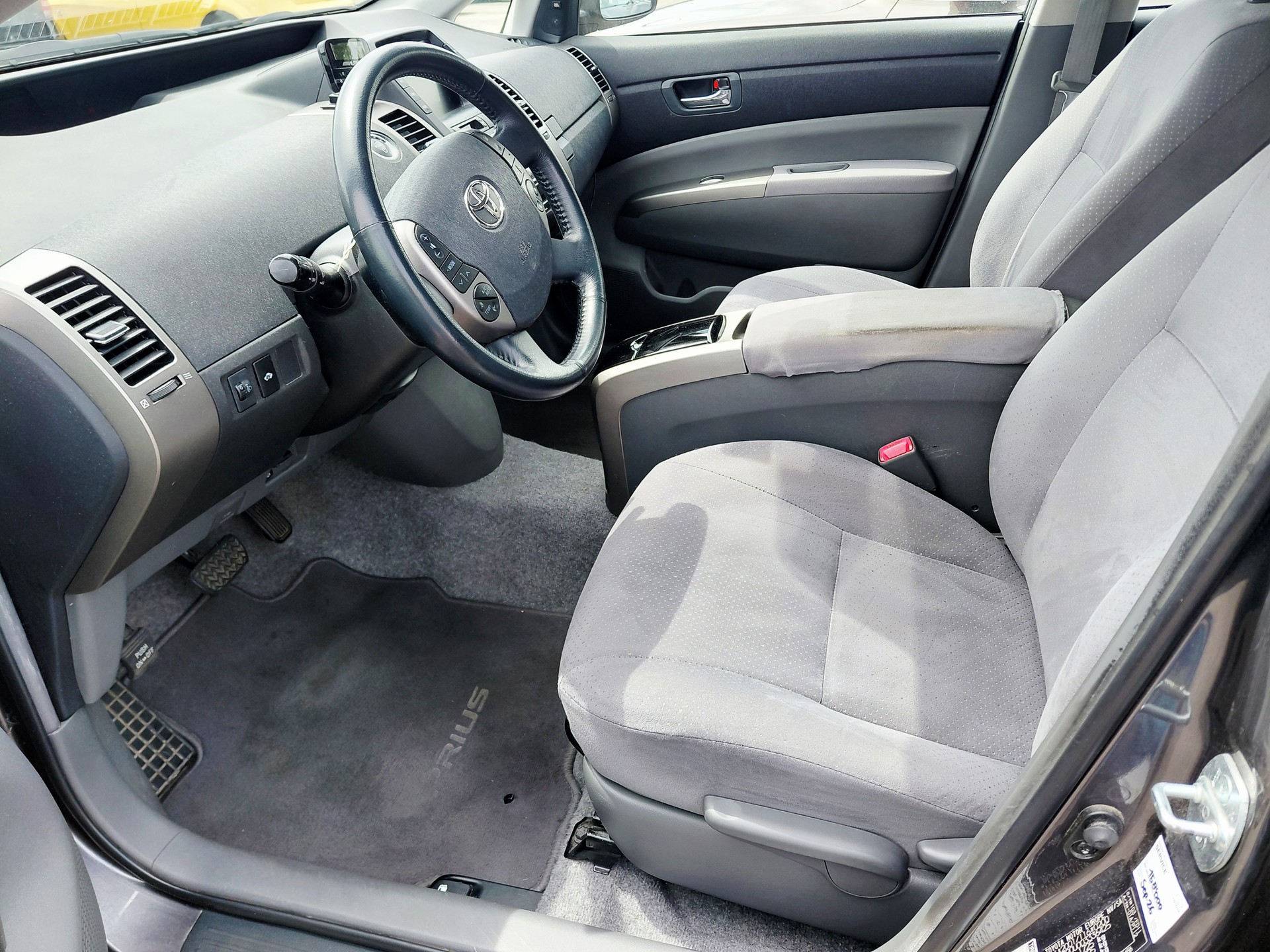 TOYOTA Prius 1.5 16V Hybrid Limited-image-10