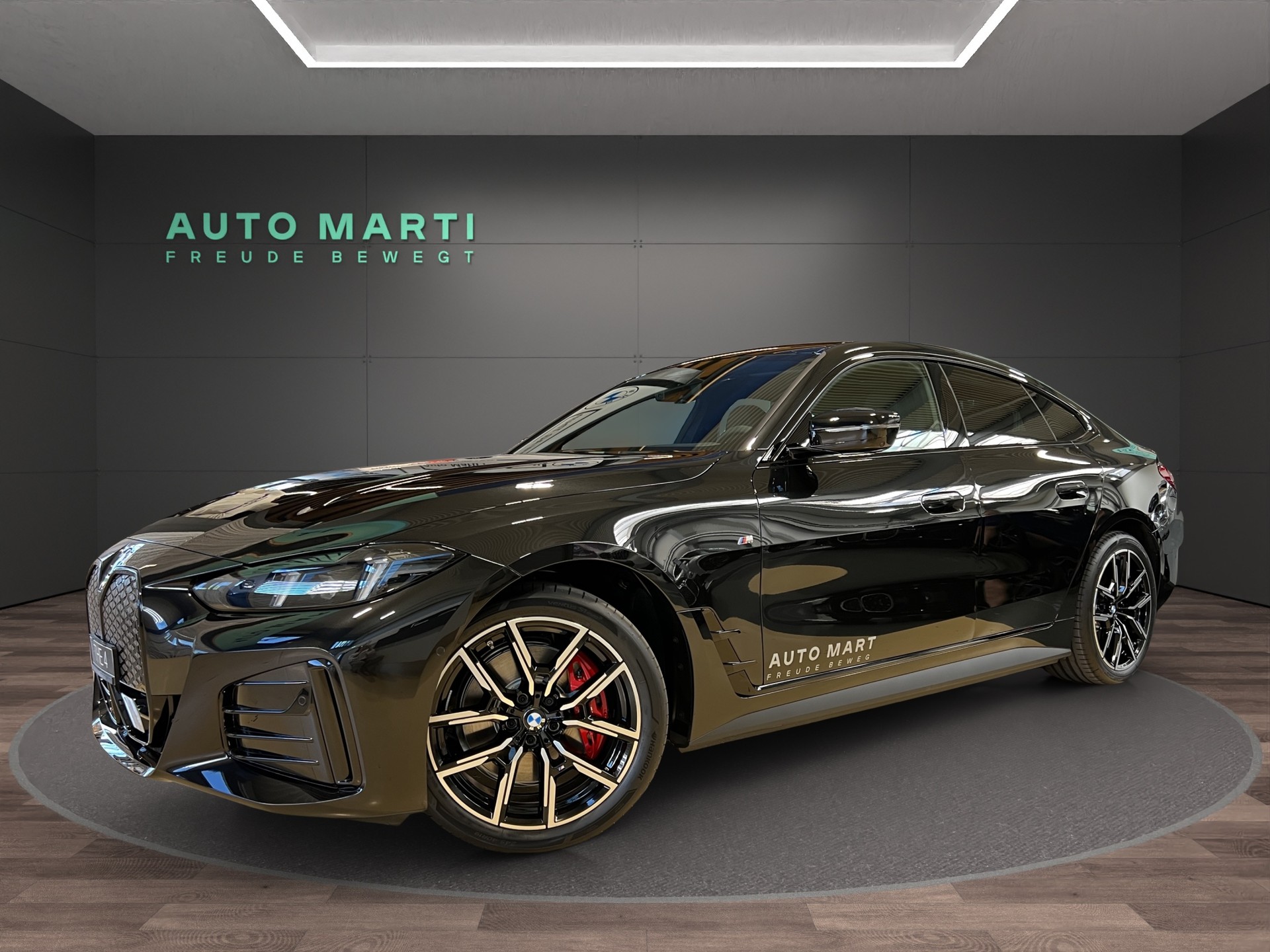 BMW i4 xDrive40-image-0