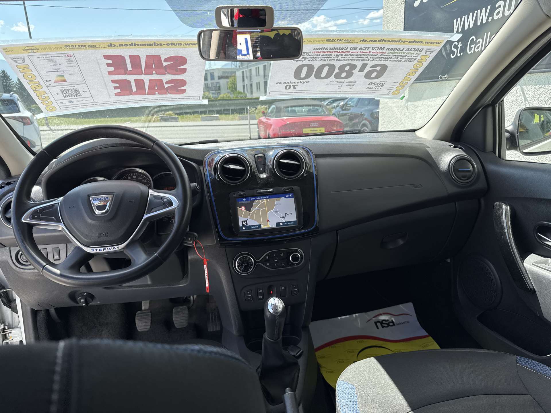 DACIA Logan MCV TCe 90 Celebration-image-5