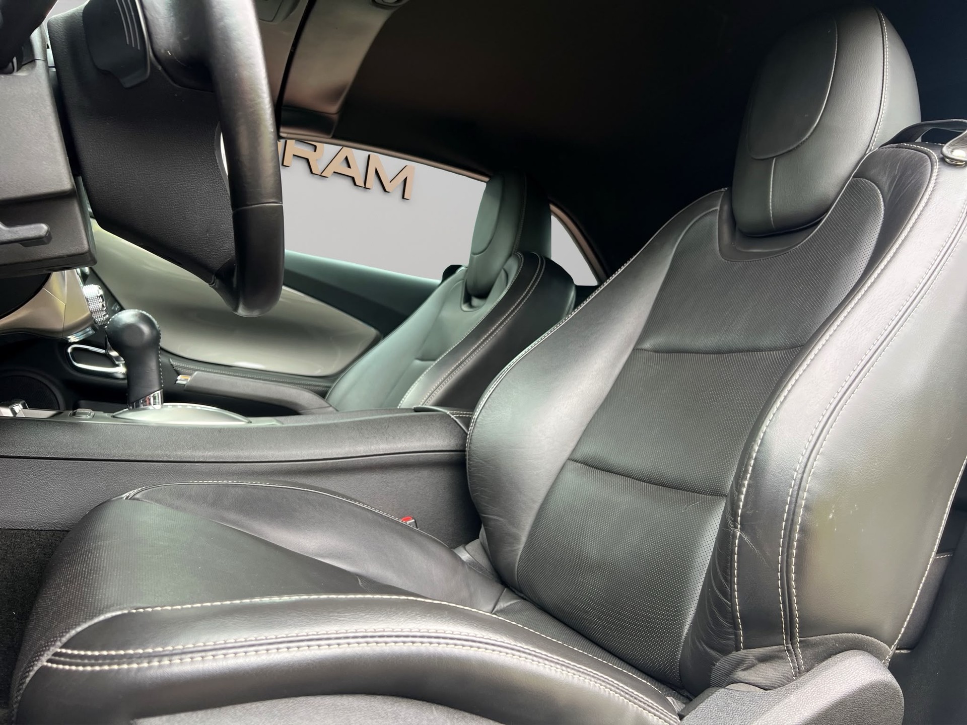 CHEVROLET Camaro 6.2 Convertible Automatic-image-10
