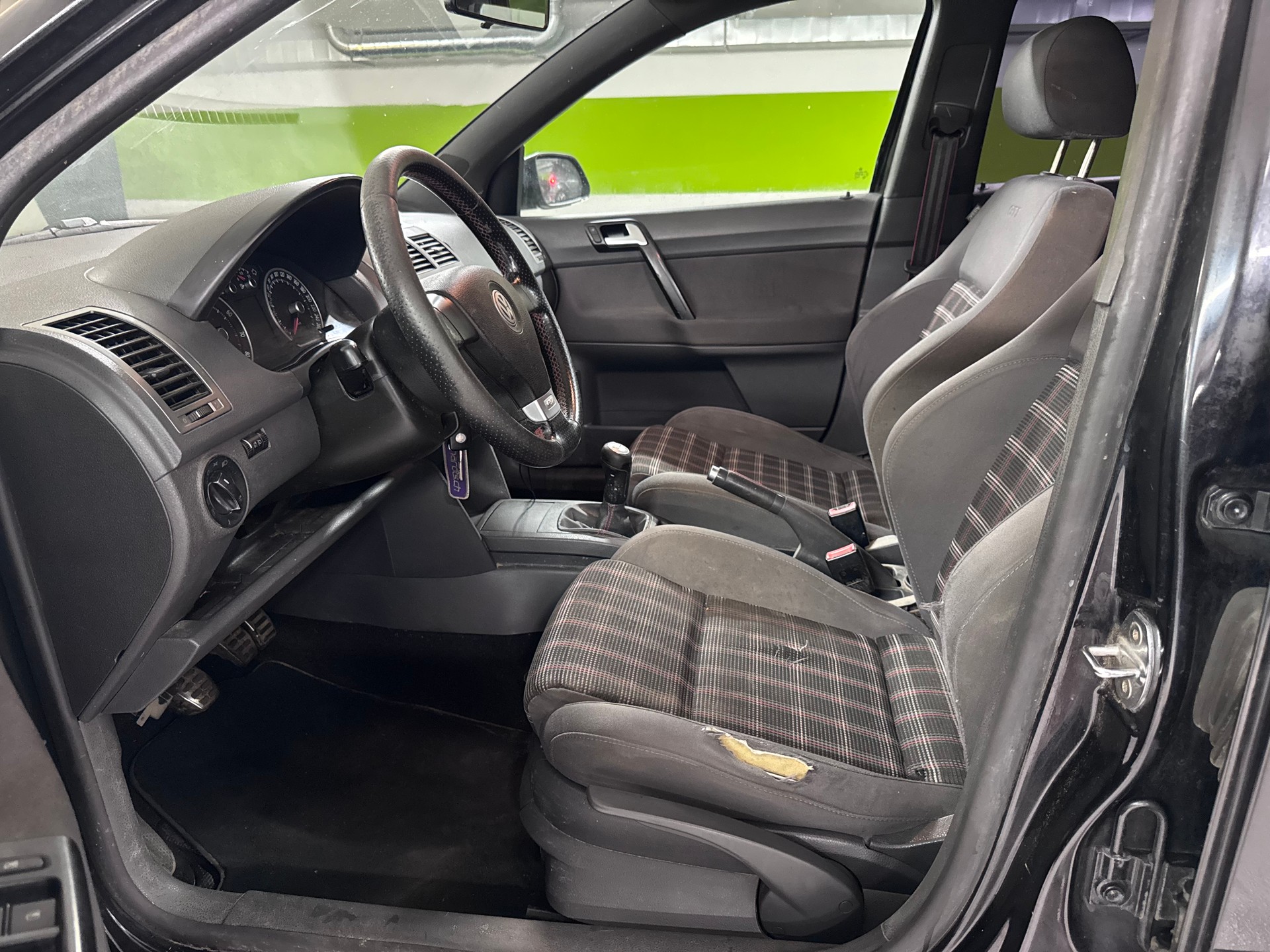 VW Polo 1.8 20V Turbo GTI-image-8
