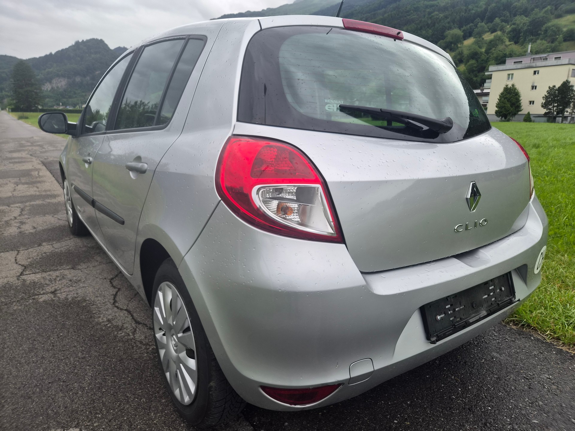 RENAULT Clio 1.2 16V Expression-image-7
