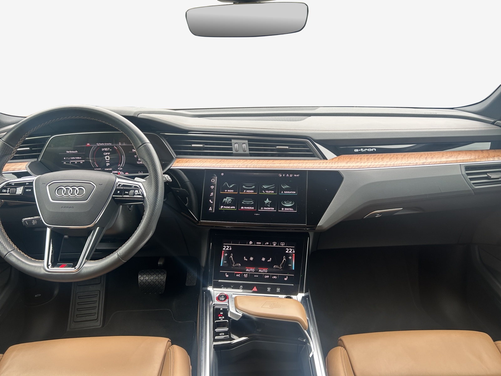 AUDI e-tron S quattro-image-9