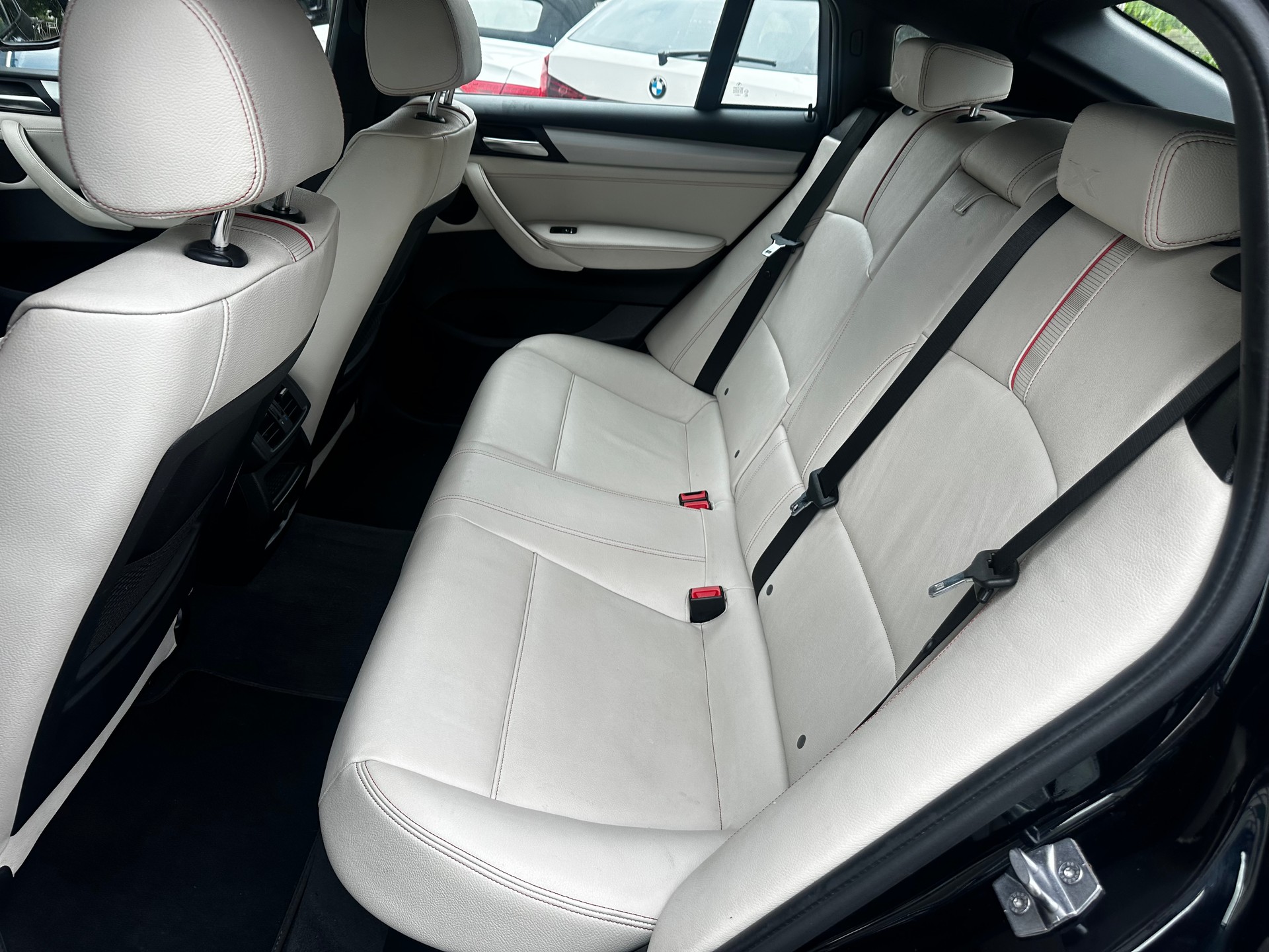 BMW X4 xDrive 28i Steptronic M-Sportpaket-image-6