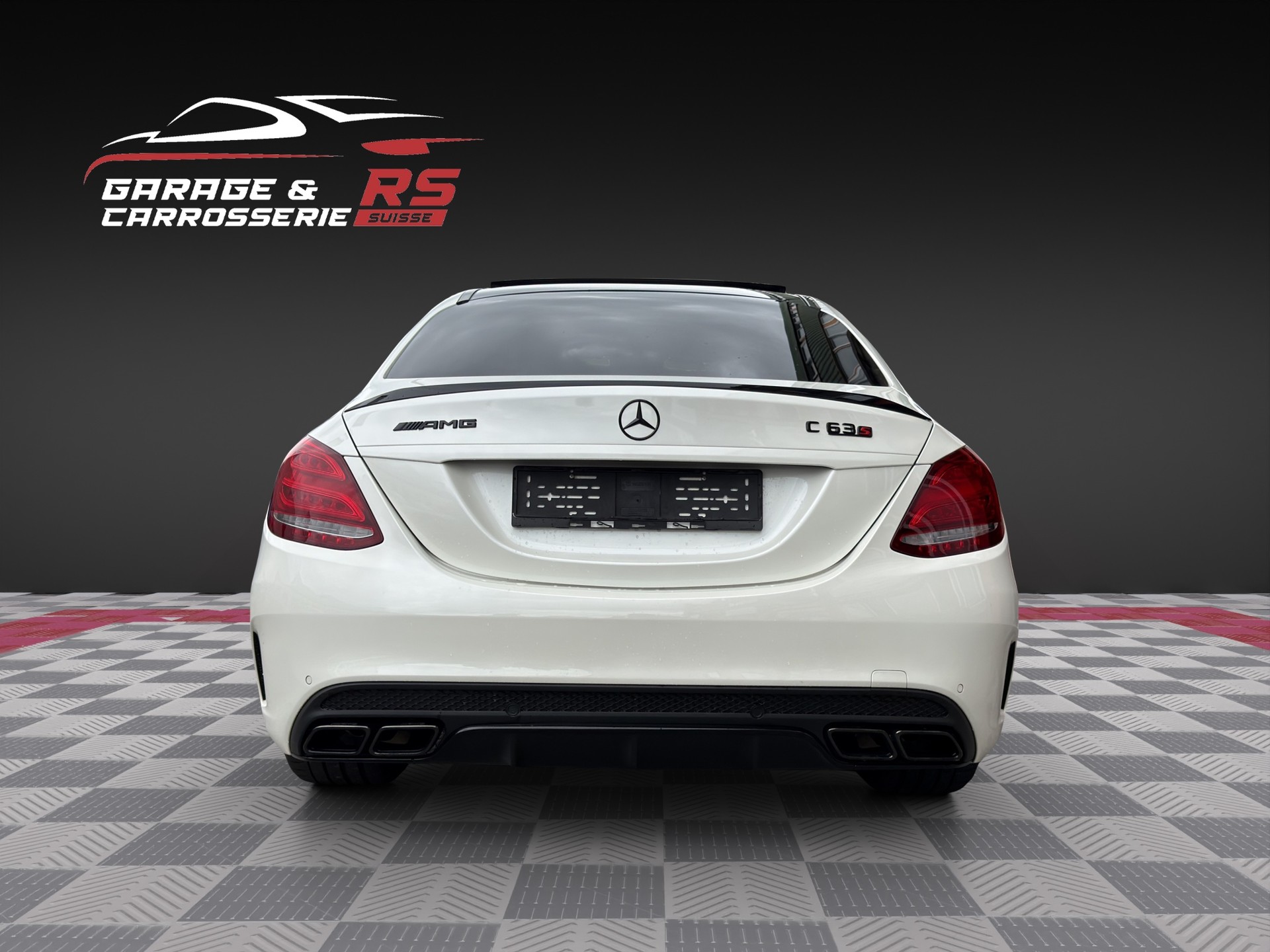 MERCEDES-BENZ C 63 S AMG Speedshift-image-2