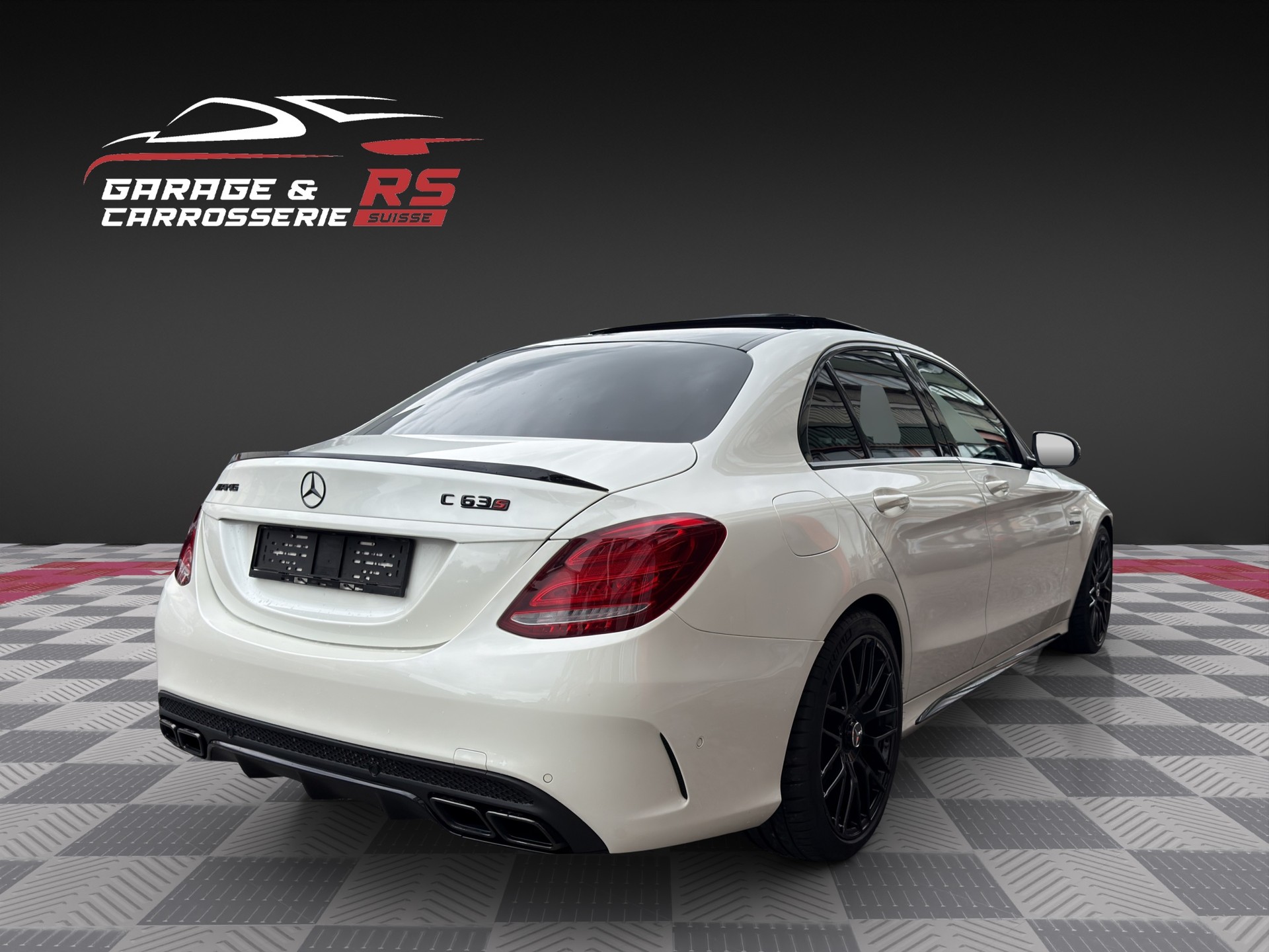 MERCEDES-BENZ C 63 S AMG Speedshift-image-3