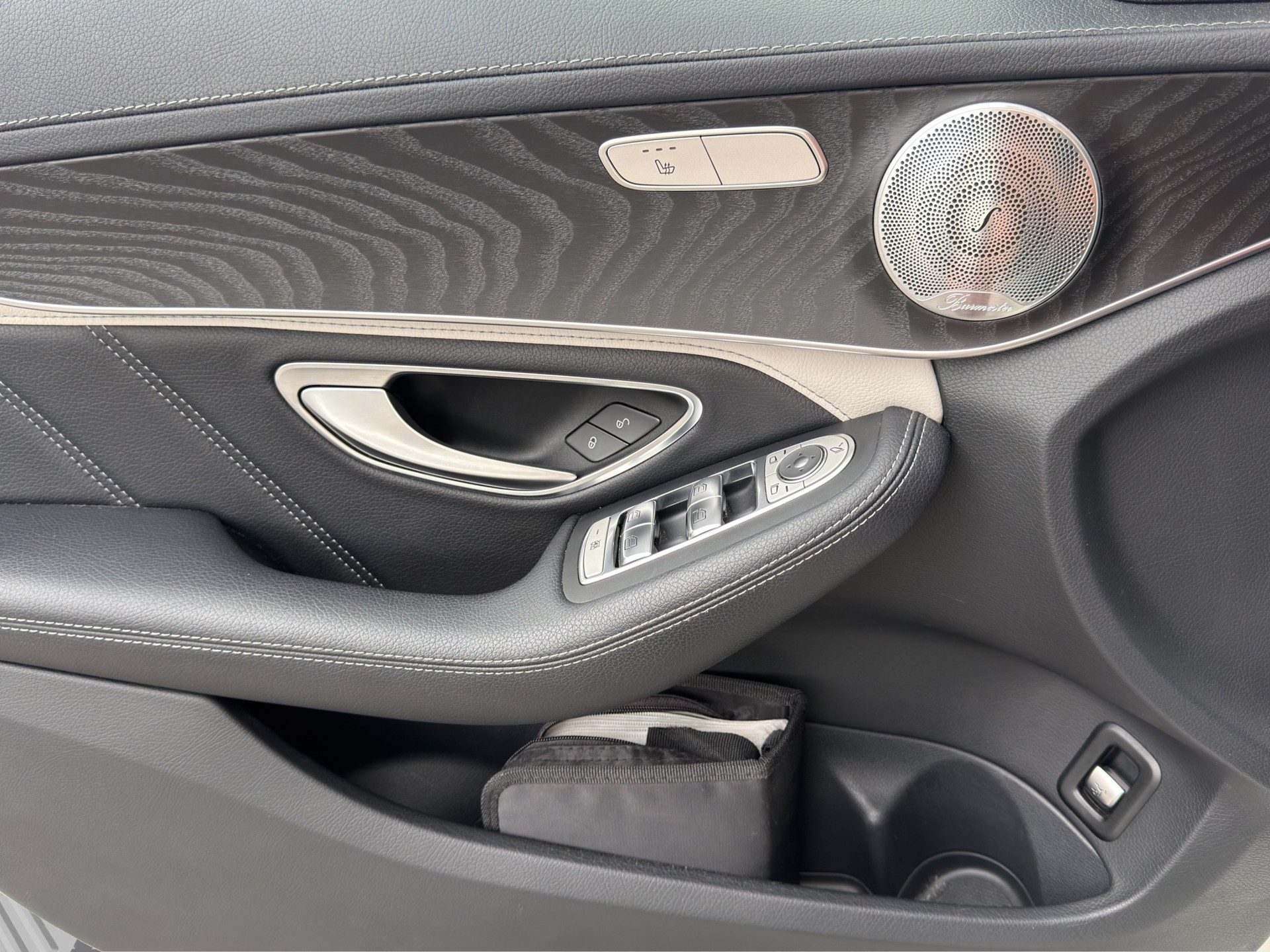 MERCEDES-BENZ C 63 S AMG Speedshift-image-13