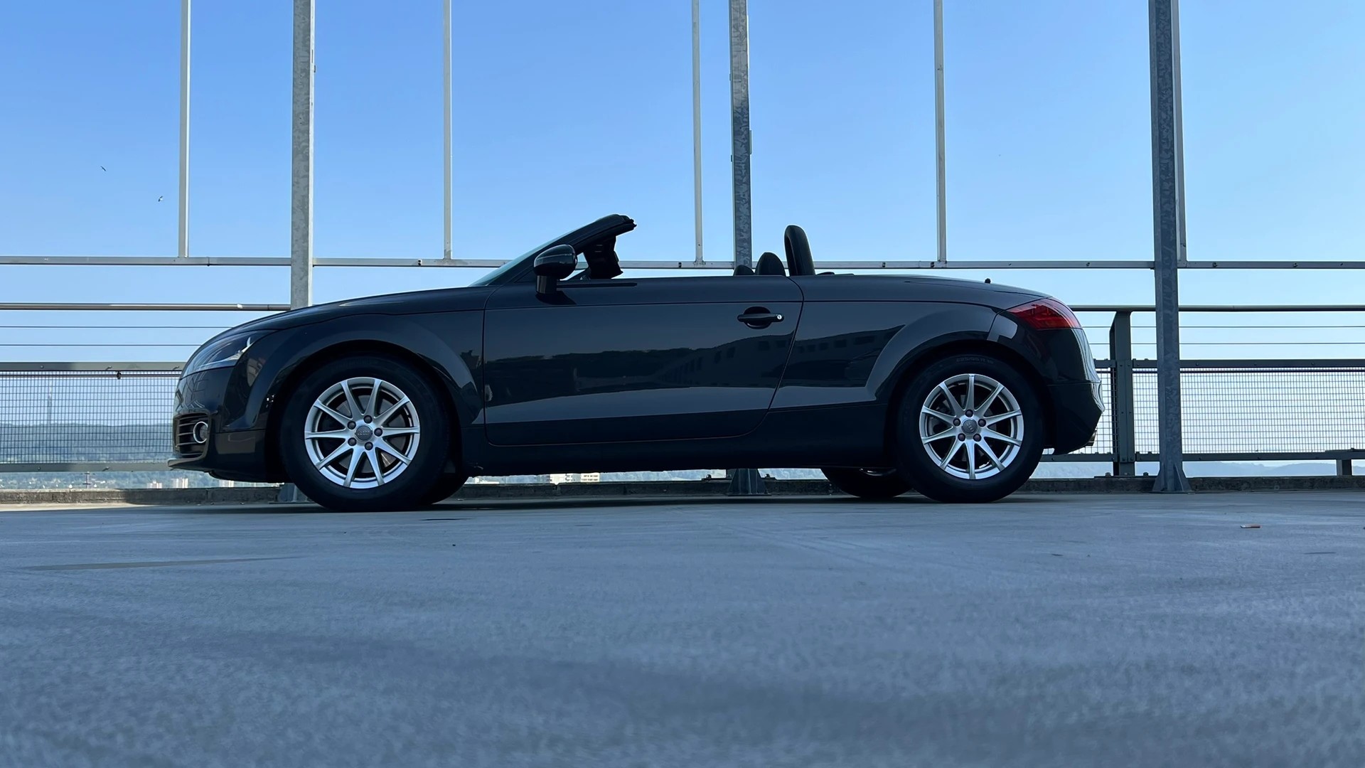AUDI TT ROADSTER 2.0 TDI QUATTRO l 170 PS-image-3