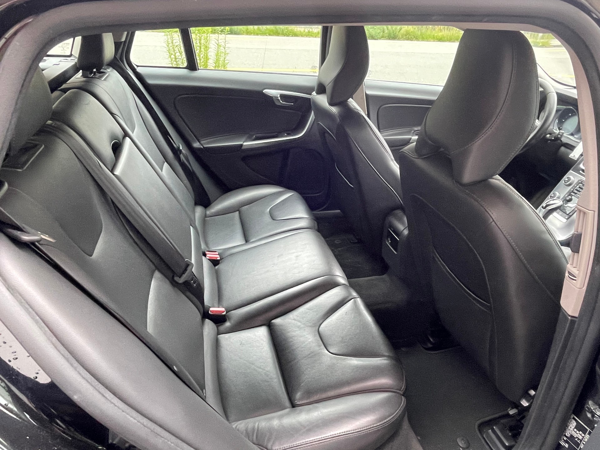 VOLVO V60 Cross Country D4 AWD Kinetic Geartronic-image-6