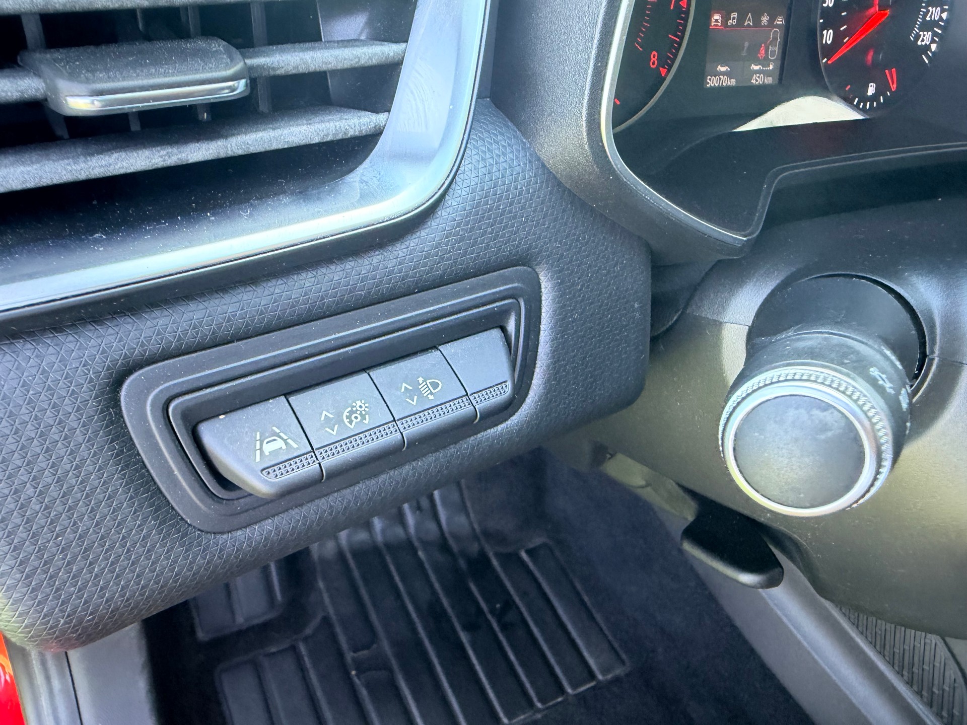 RENAULT Clio 1.0 Business-image-10
