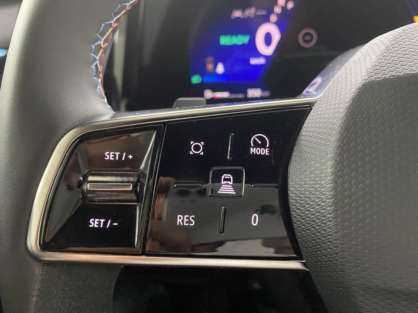 RENAULT Rafale 1.2 E-Tech Hybrid 200 Esprit Alpine-image-15