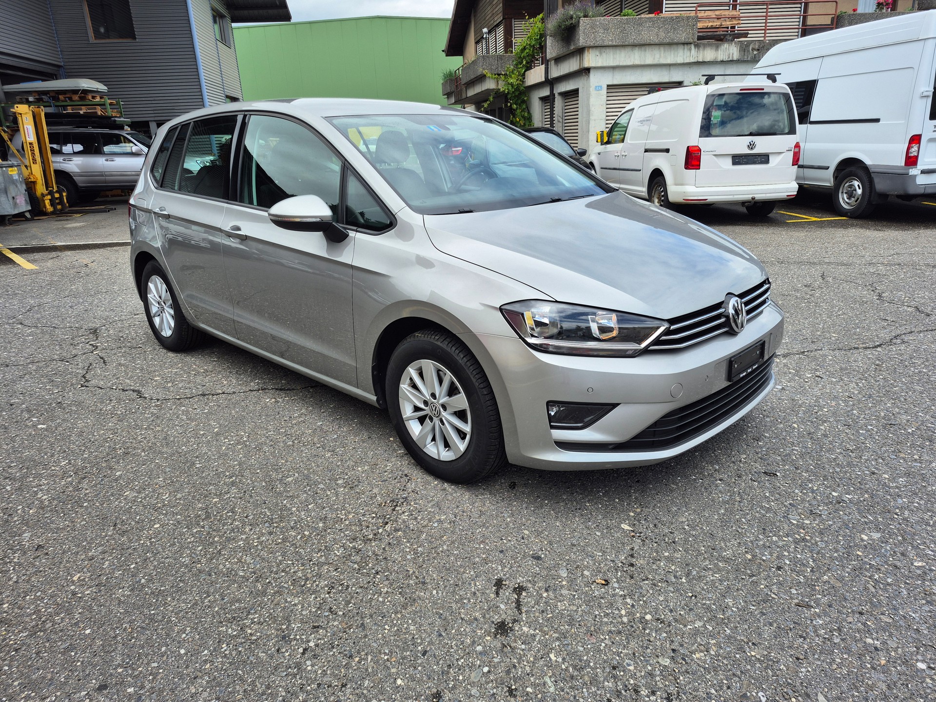 VW Golf Sportsvan 1.4 TSI Comfortline-image-2