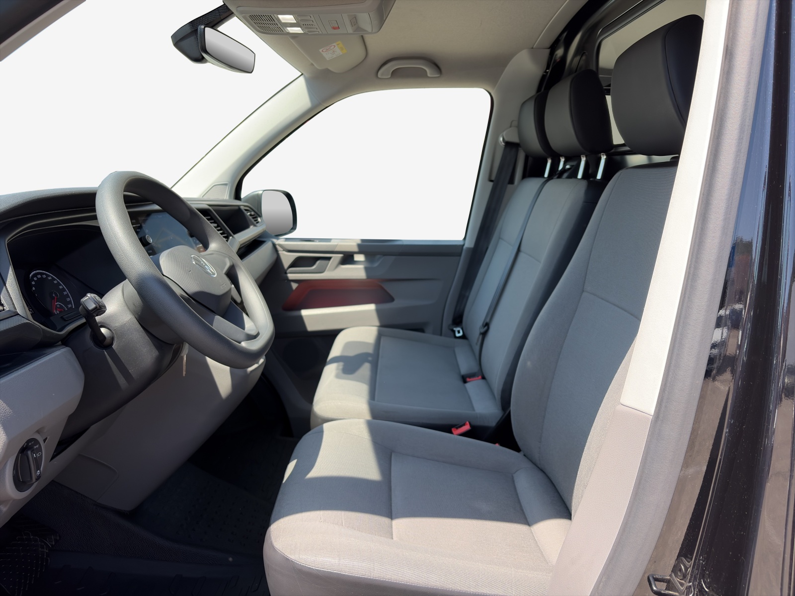 VW T6.1 2.0 TDI DSG-image-7