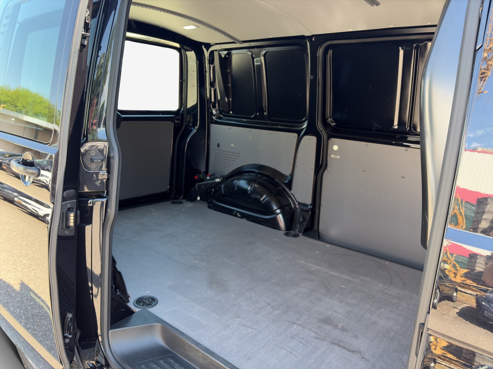 VW T6.1 2.0 TDI DSG-image-13