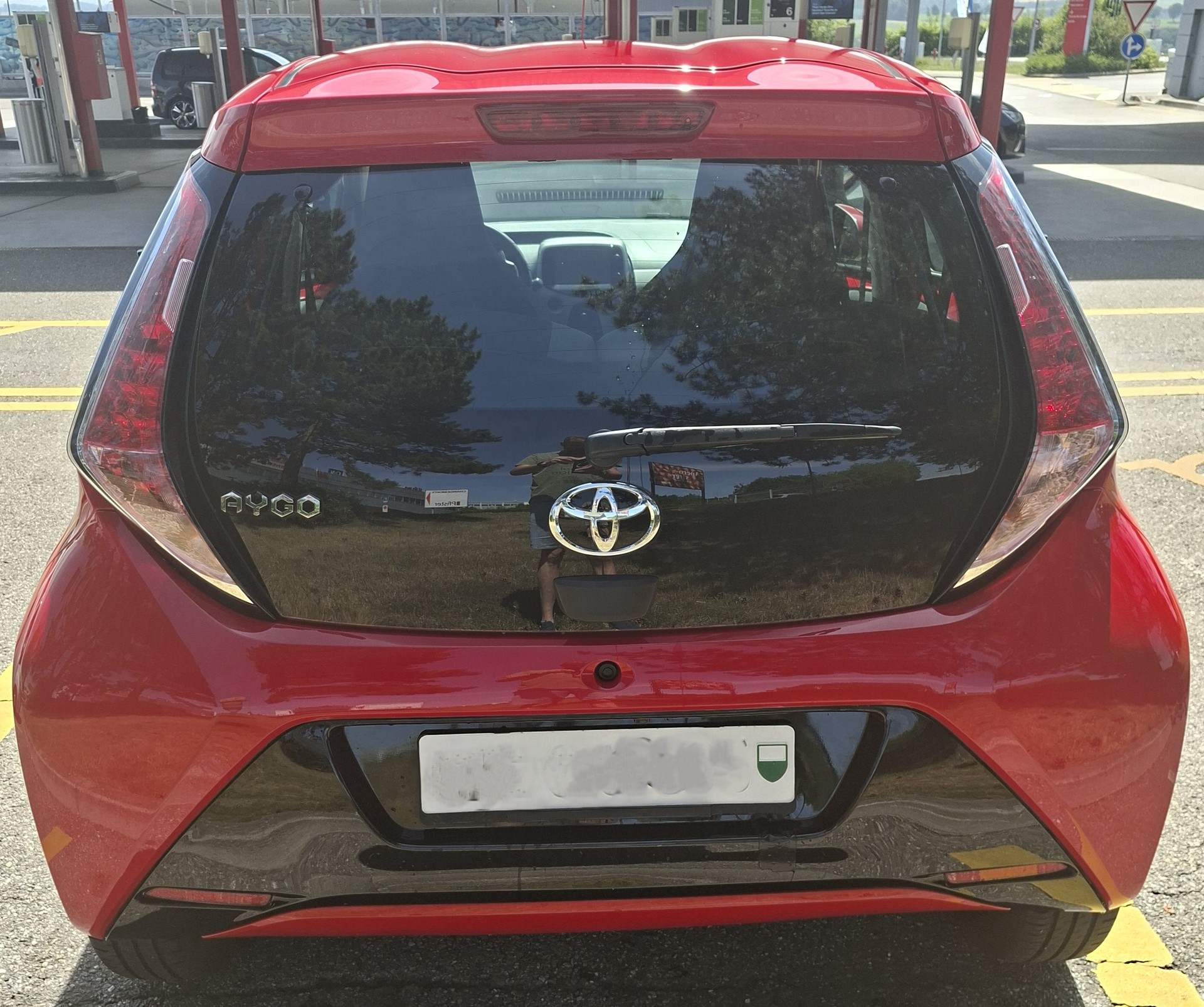 TOYOTA 1.0 VVT-i Trend-image-1