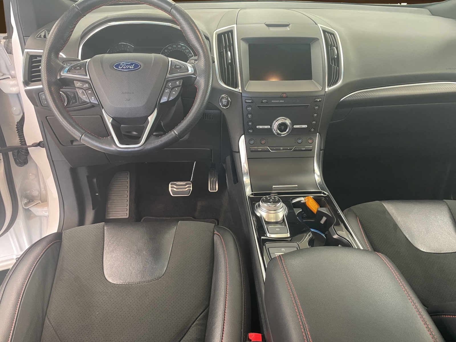 FORD Edge 2.0 EcoBlue 238 ST-Line 4x4-image-7