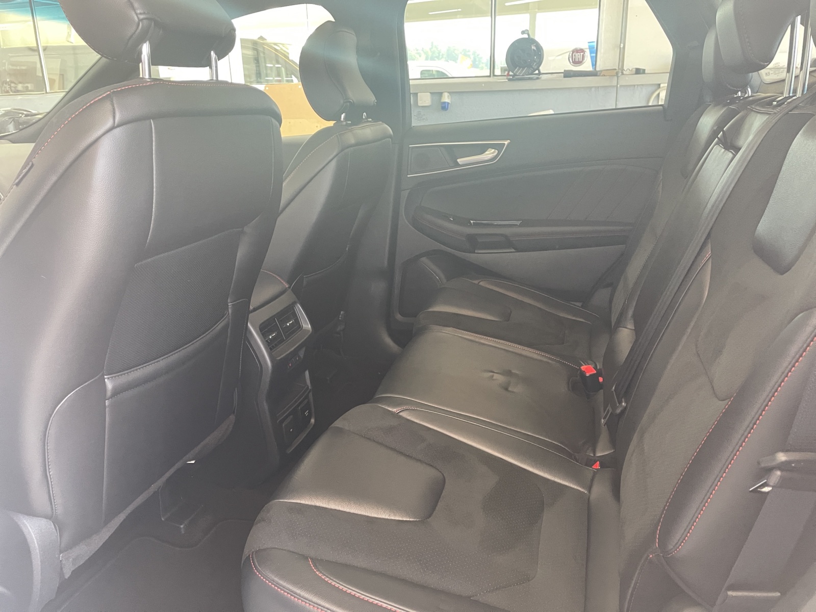 FORD Edge 2.0 EcoBlue 238 ST-Line 4x4-image-6